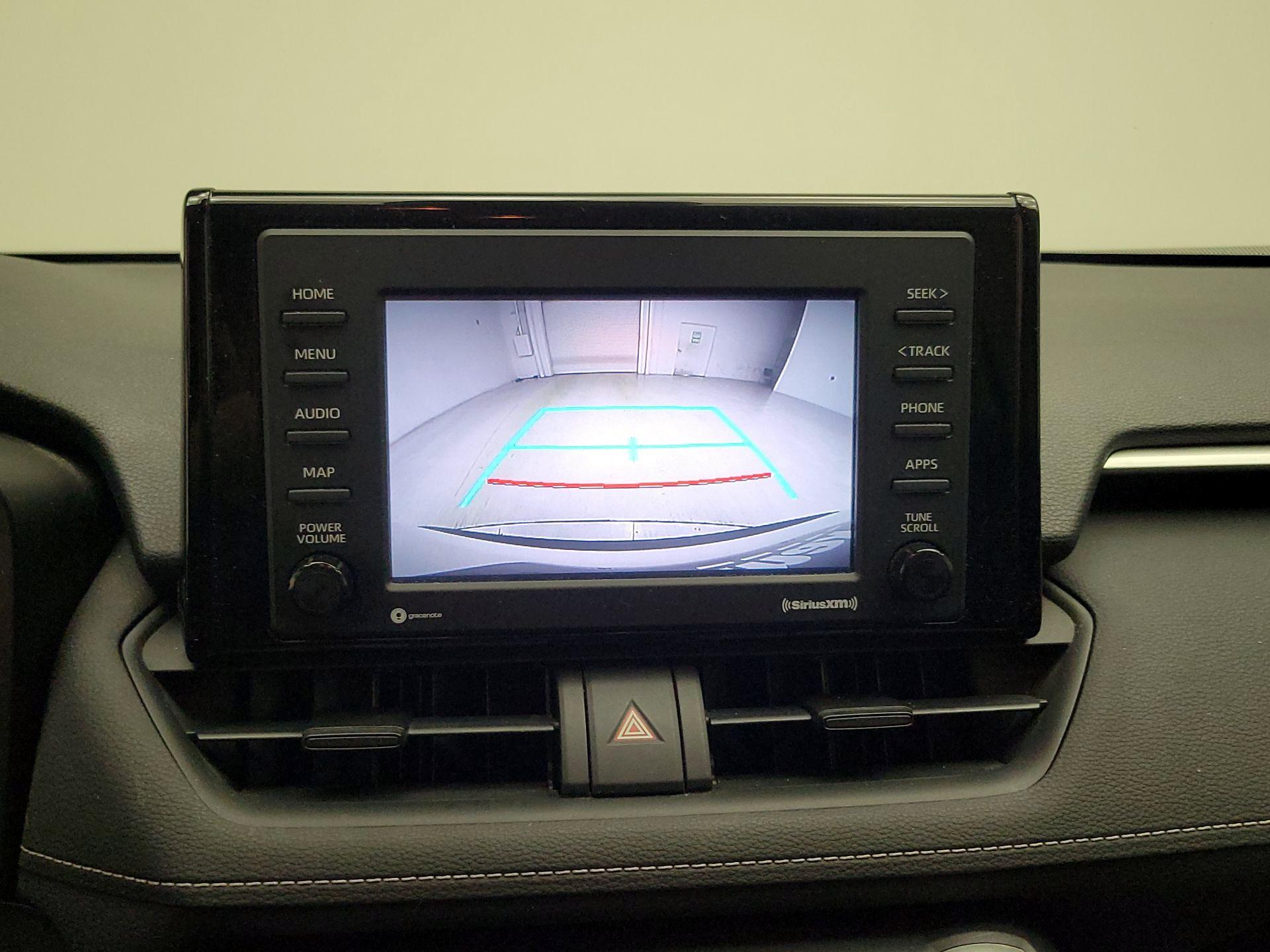 Thumbnail: 2020 Toyota RAV4 - 14