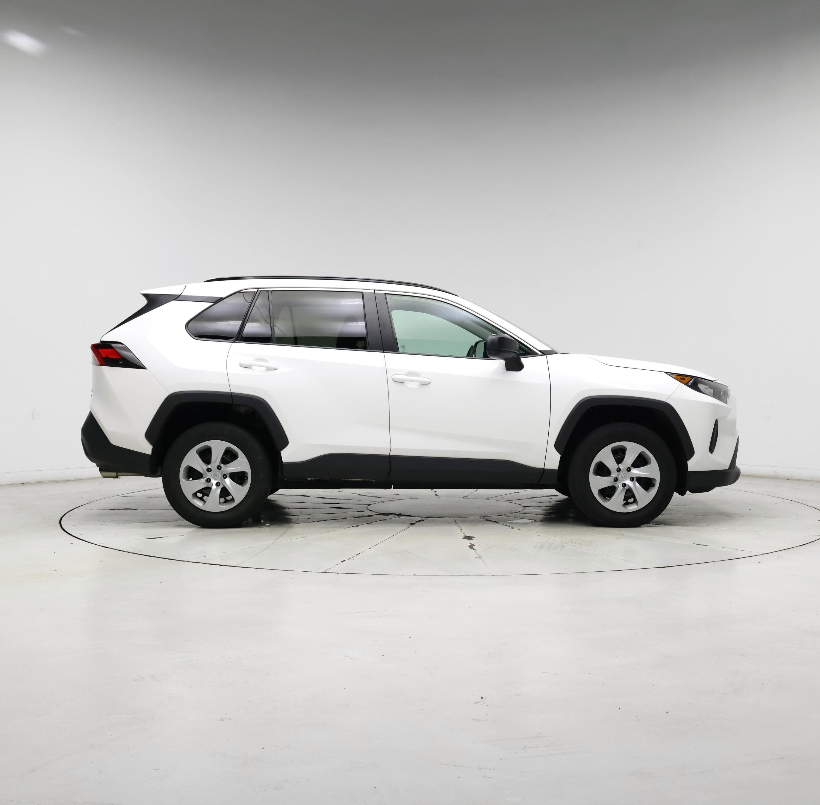 Thumbnail: 2020 Toyota RAV4 - 7