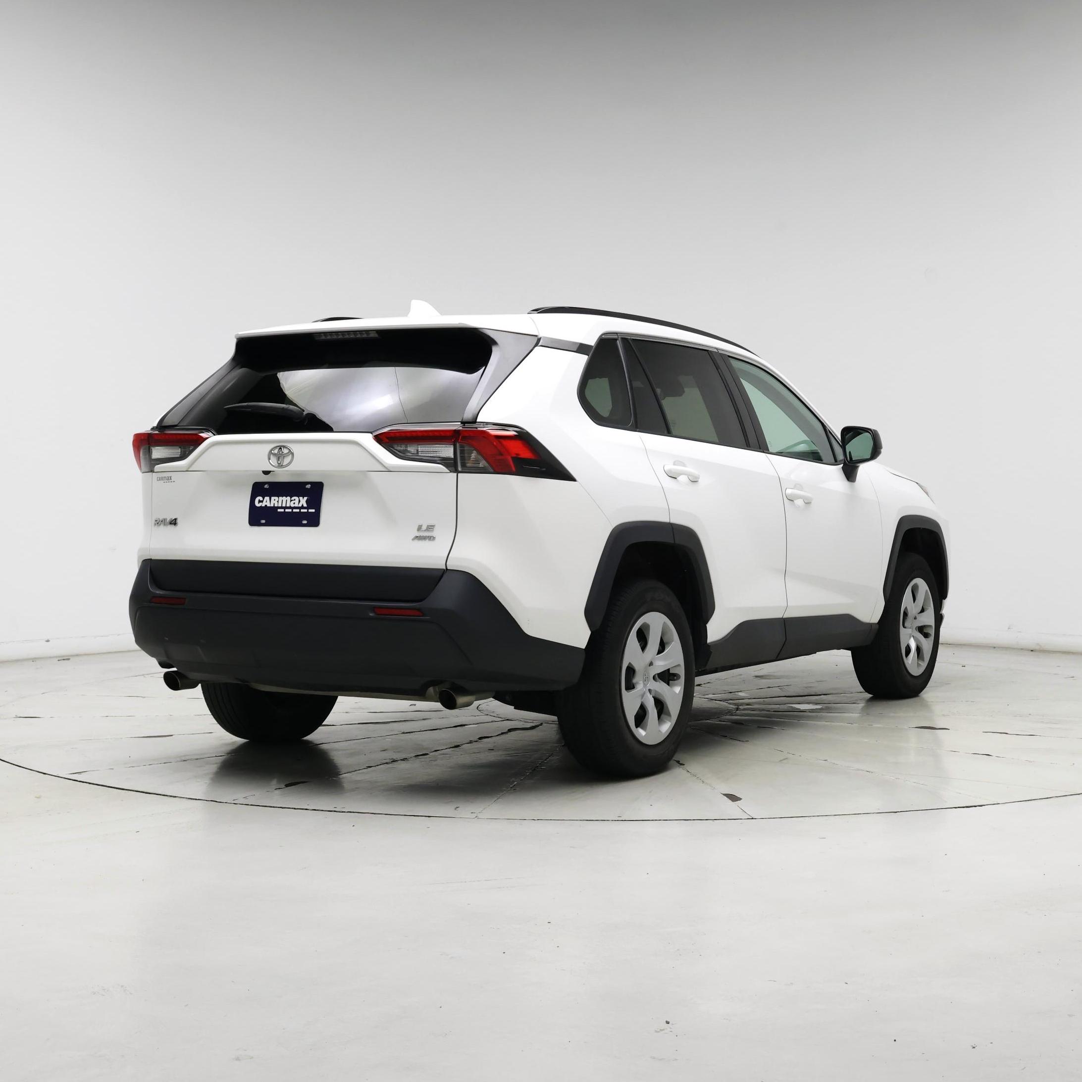 Thumbnail: 2020 Toyota RAV4 - 8