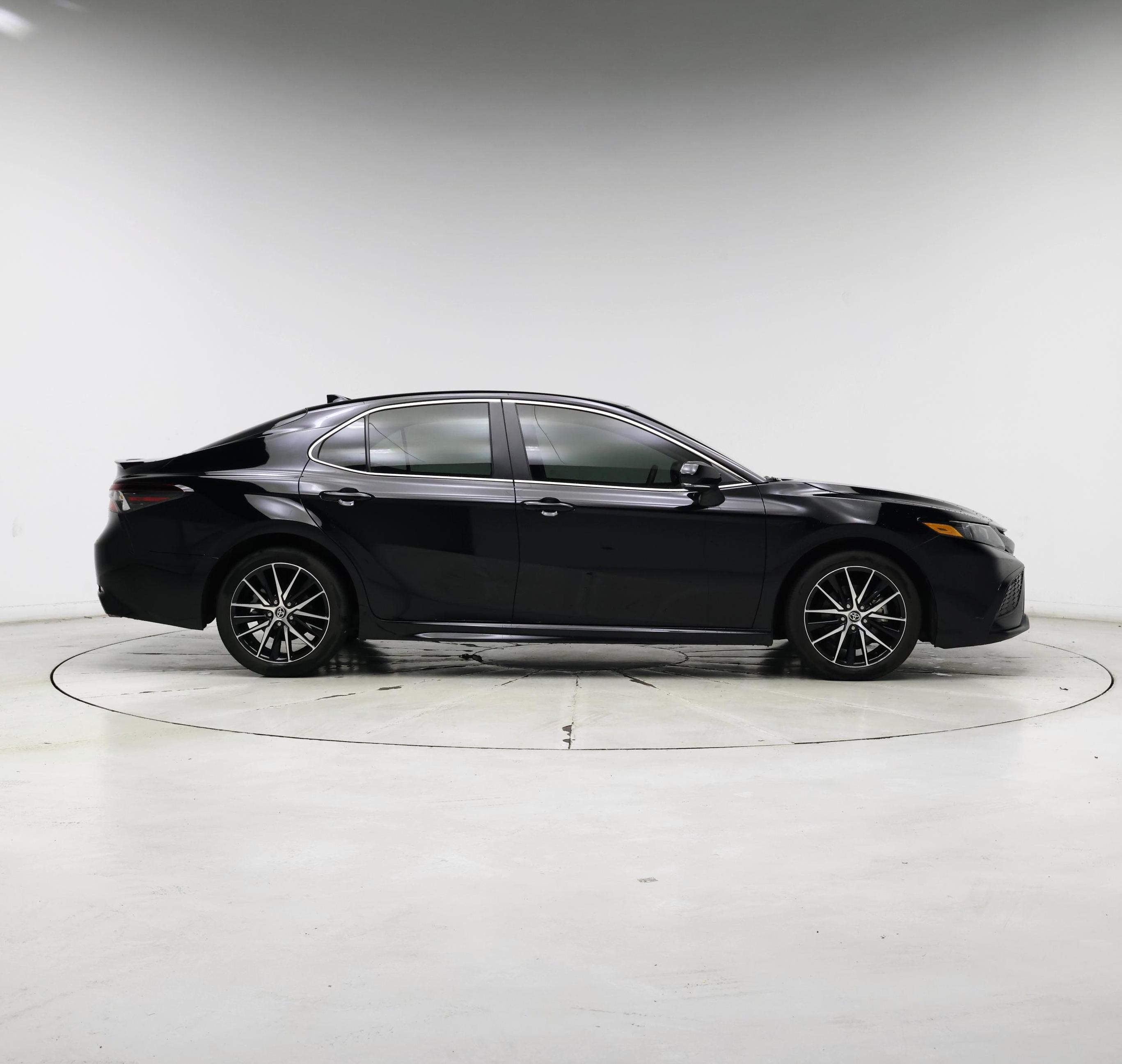 Thumbnail: 2024 Toyota Camry - 7