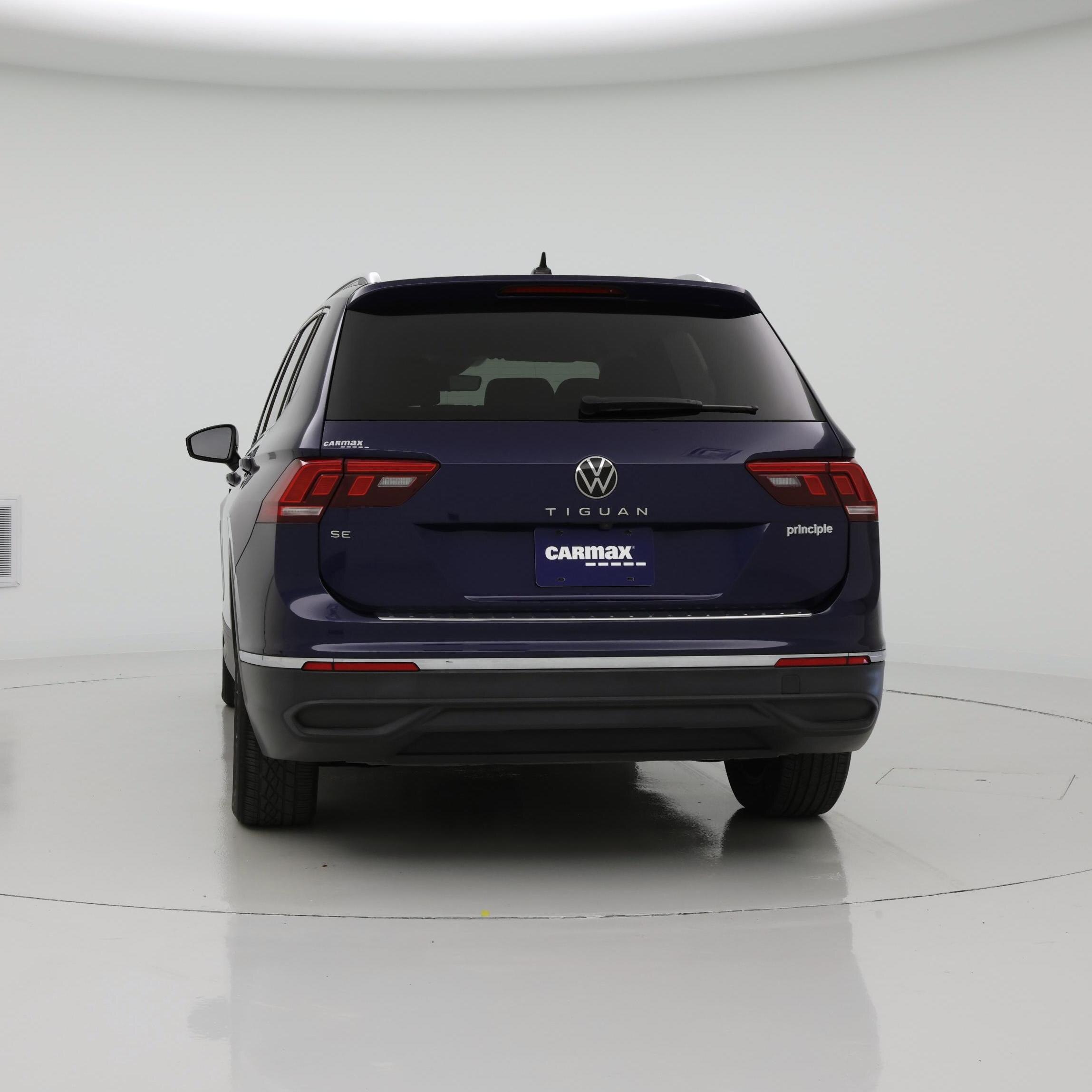 Thumbnail: 2022 Volkswagen Tiguan - 6
