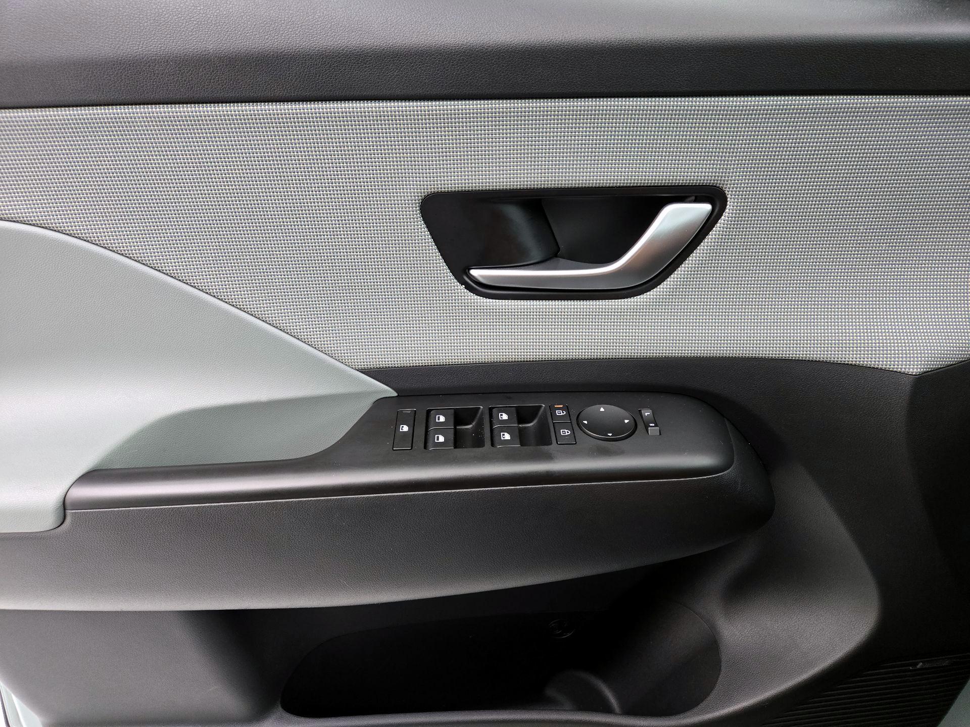 Thumbnail: 2024 Hyundai Kona - 12