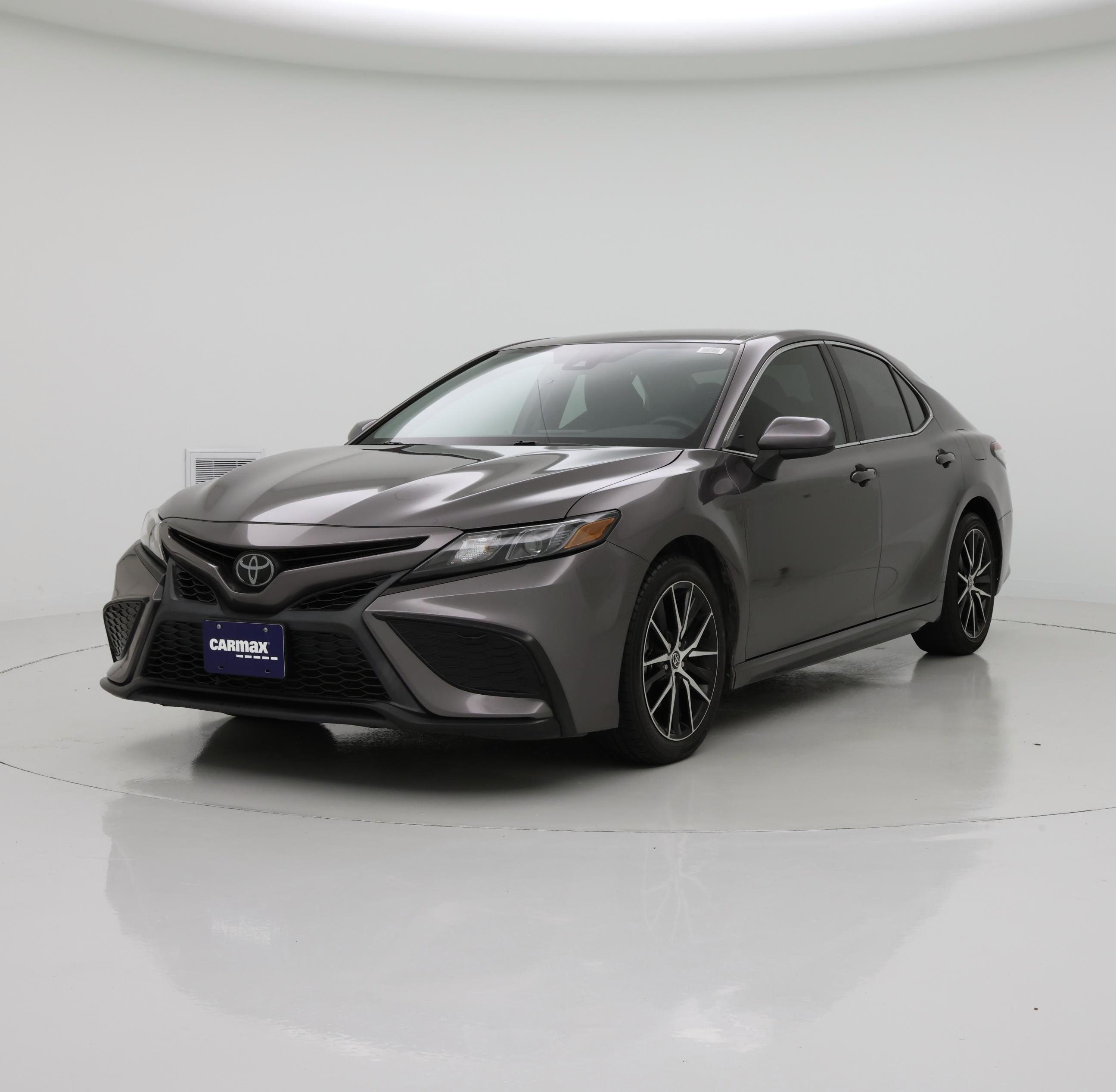 Thumbnail: 2021 Toyota Camry - 4