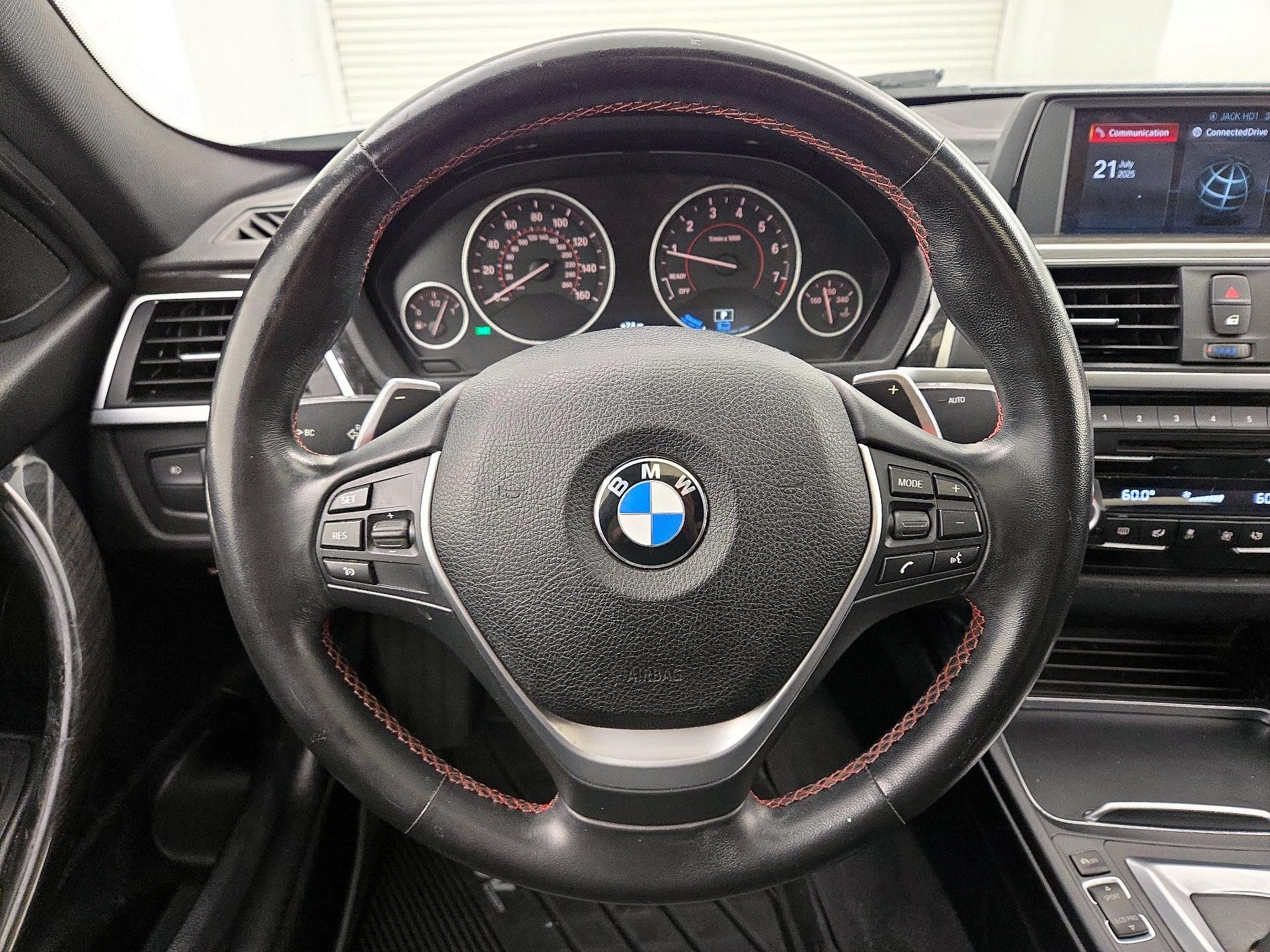 Thumbnail: 2018 BMW 3 Series - 10