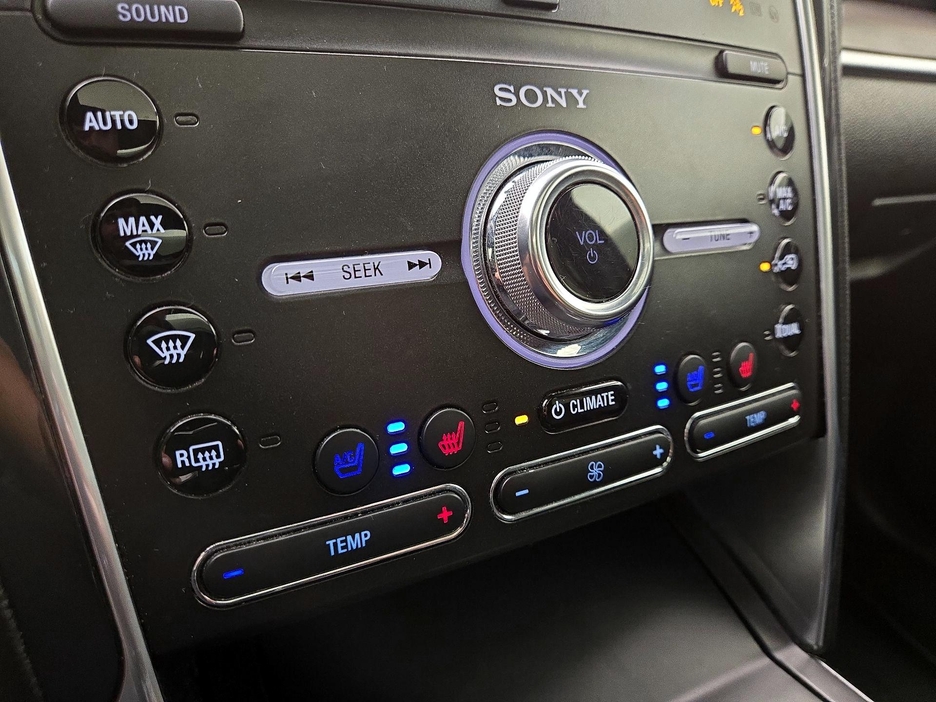 Thumbnail: 2019 Ford Explorer - 17