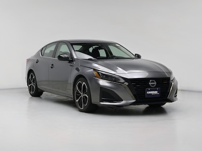 Gray 2023 Nissan Altima SR