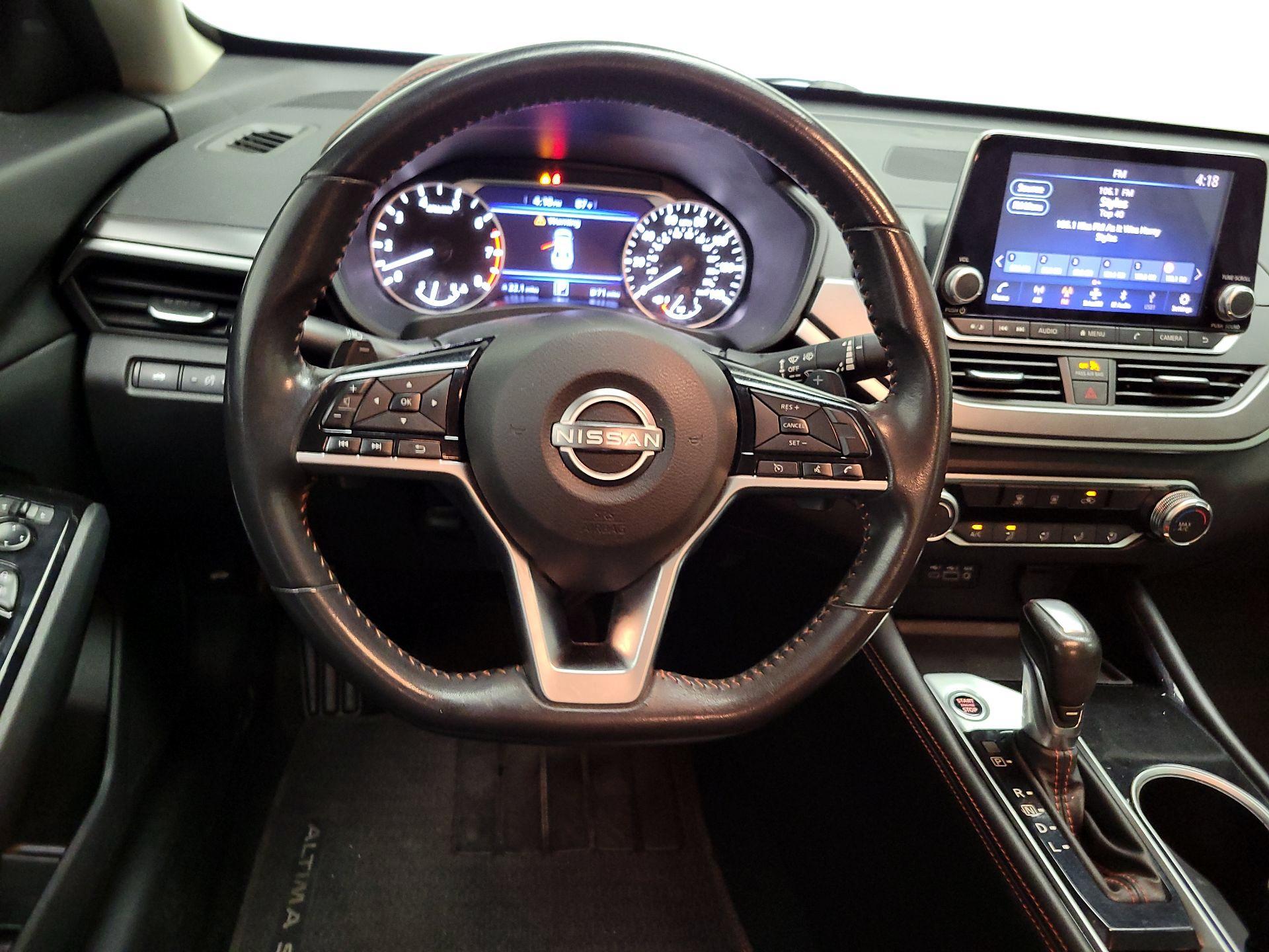 Thumbnail: 2023 Nissan Altima - 10