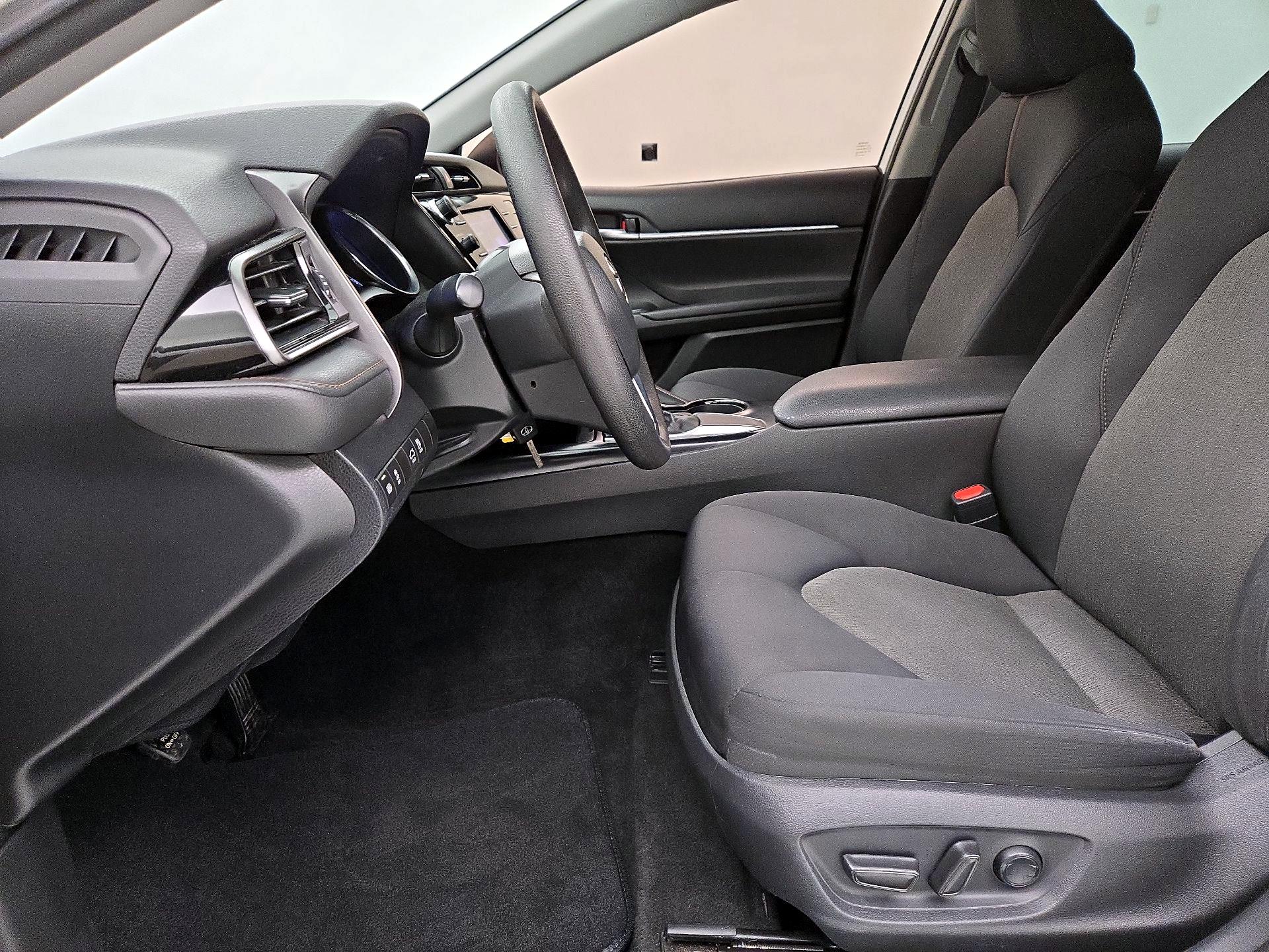 Thumbnail: 2020 Toyota Camry - 11