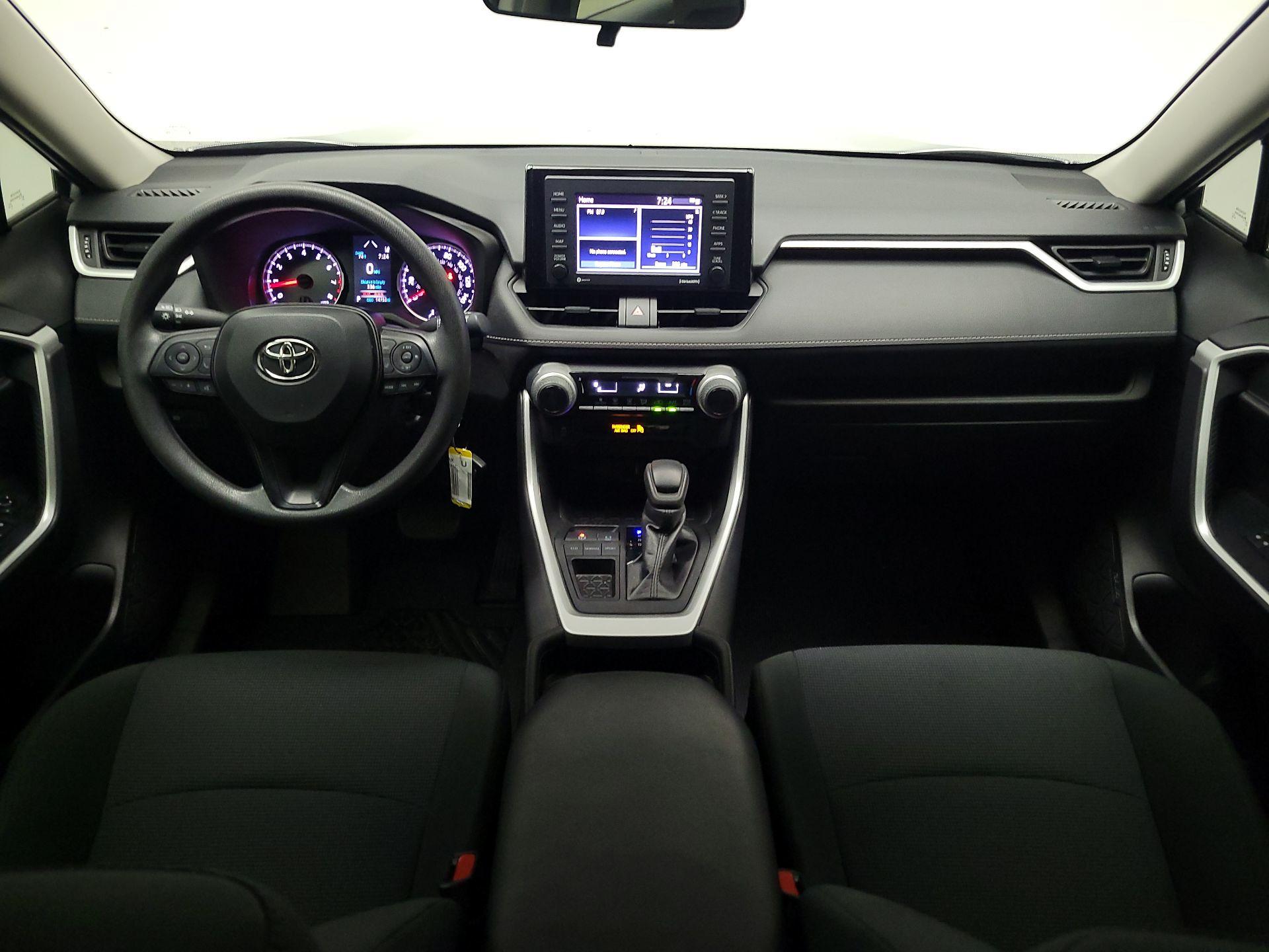 Thumbnail: 2021 Toyota RAV4 - 9