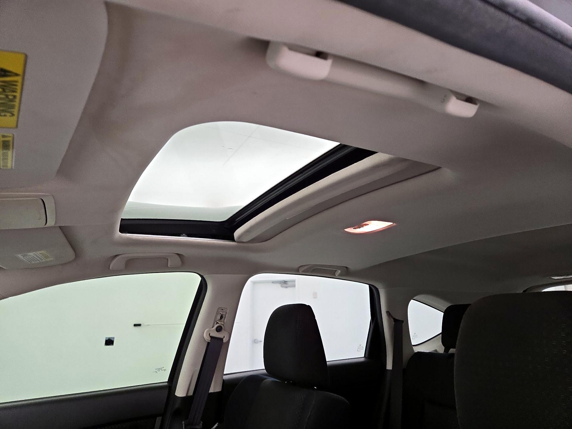 Thumbnail: 2015 Honda CR-V - 19