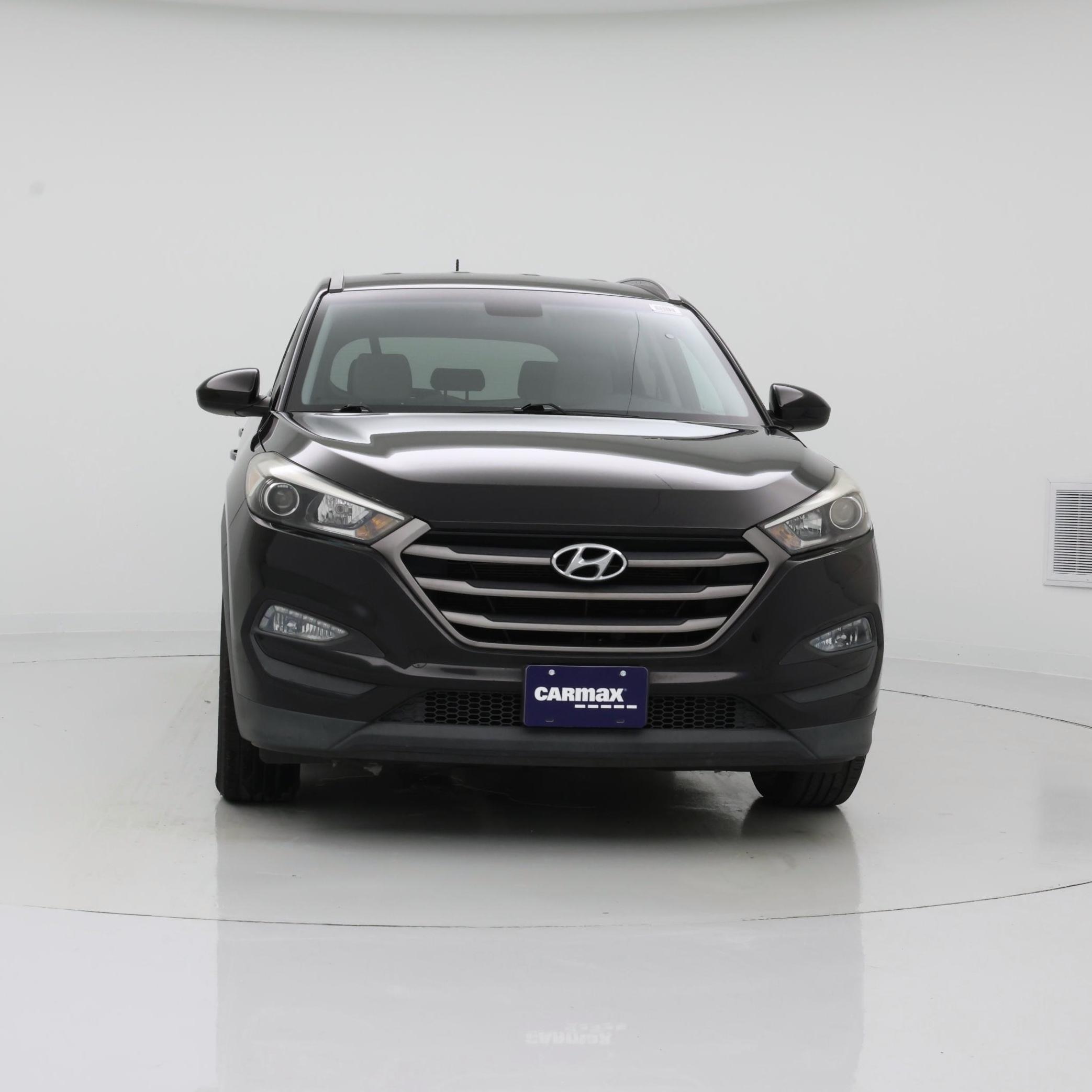 Thumbnail: 2016 Hyundai Tucson - 5