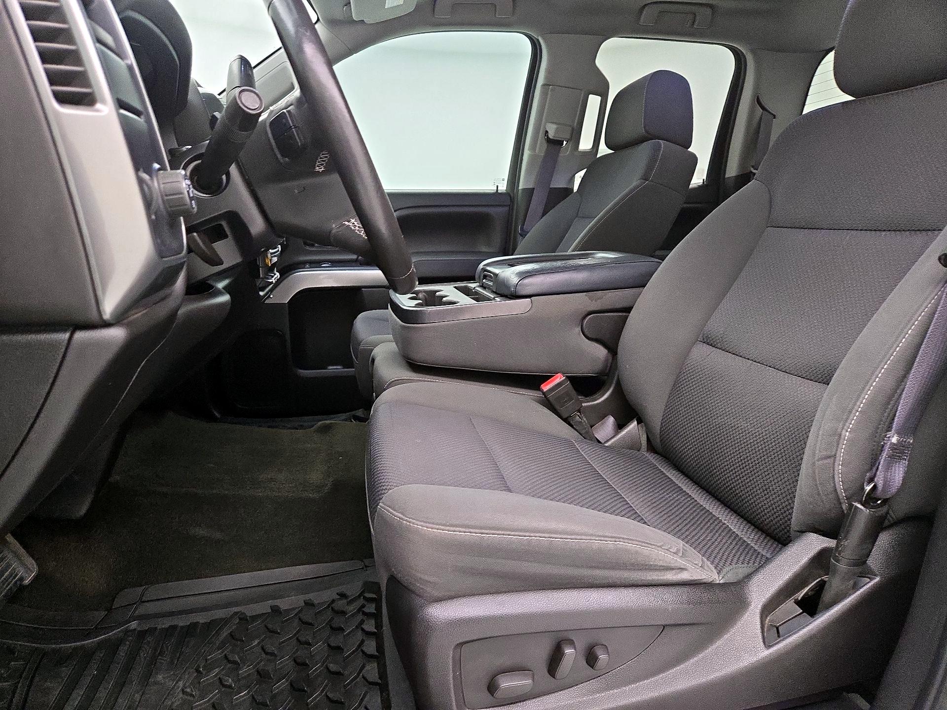 Thumbnail: 2015 Chevrolet Silverado 1500 - 11