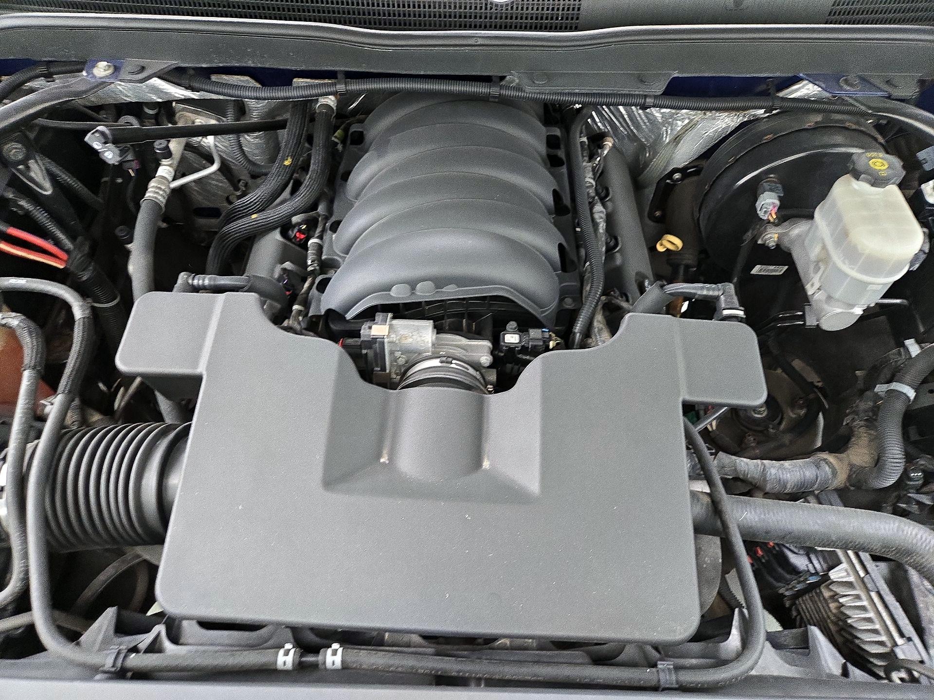 Thumbnail: 2015 Chevrolet Silverado 1500 - 20