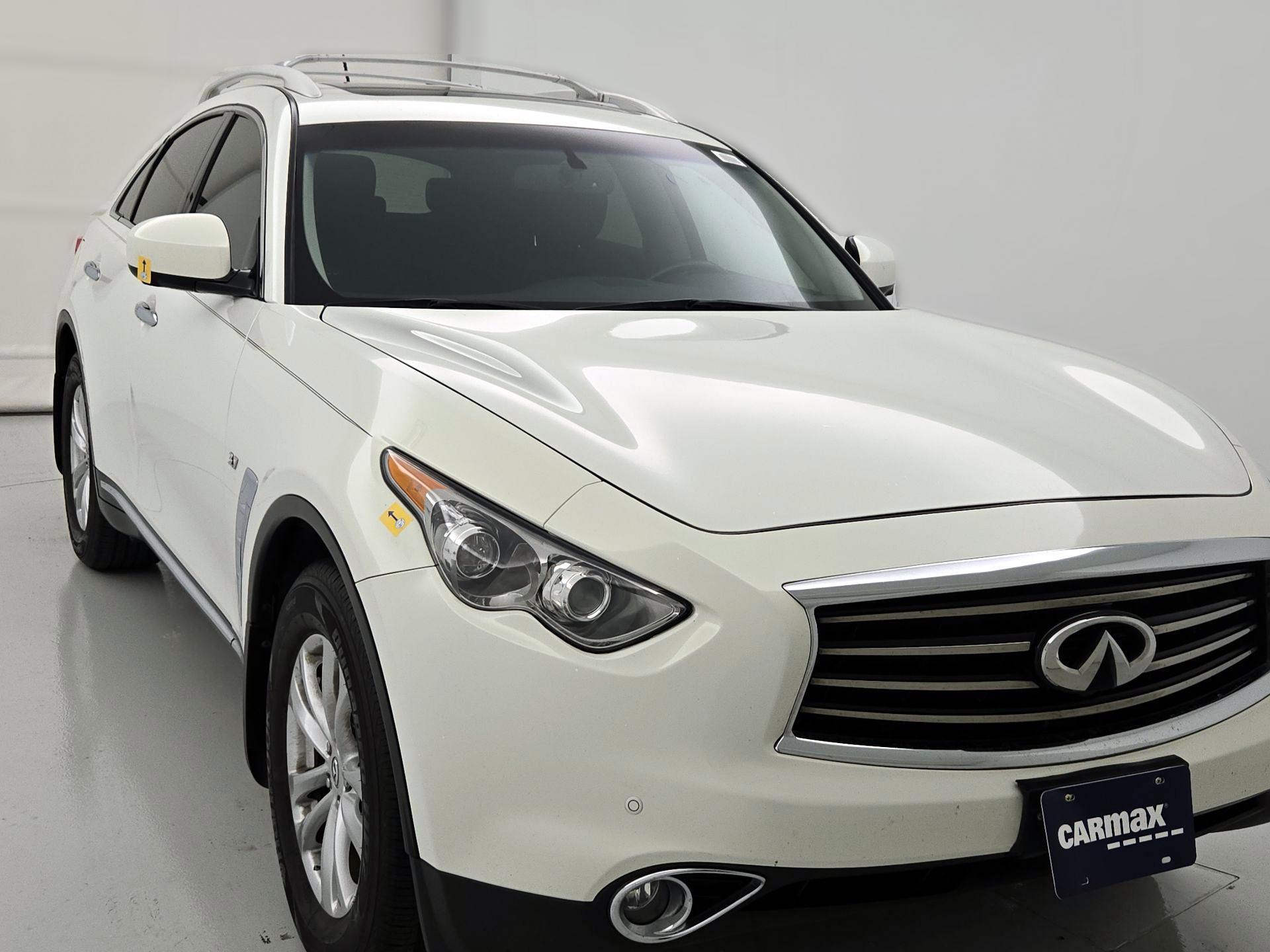 Thumbnail: 2014 INFINITI QX70 - 1
