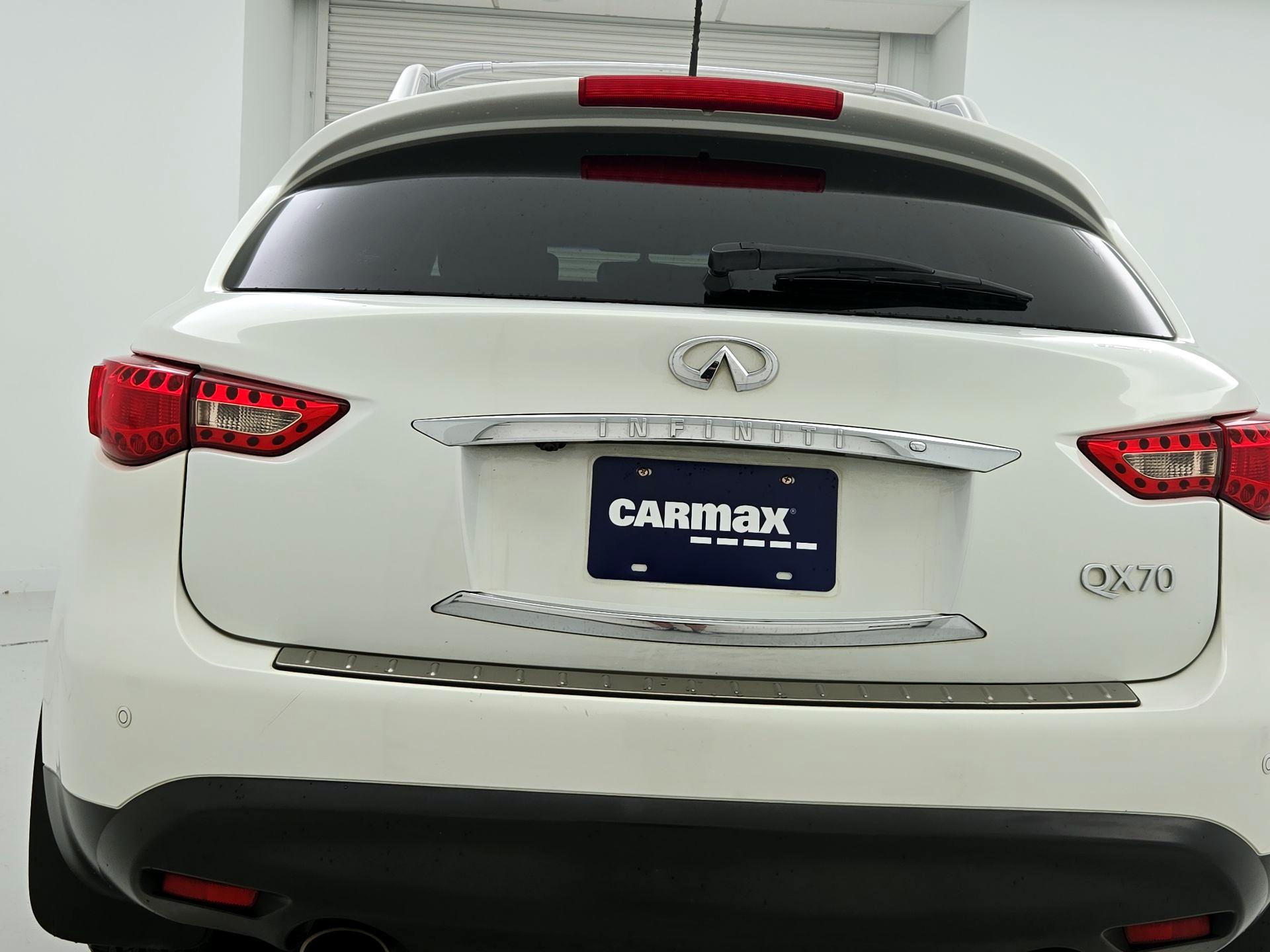 Thumbnail: 2014 INFINITI QX70 - 6