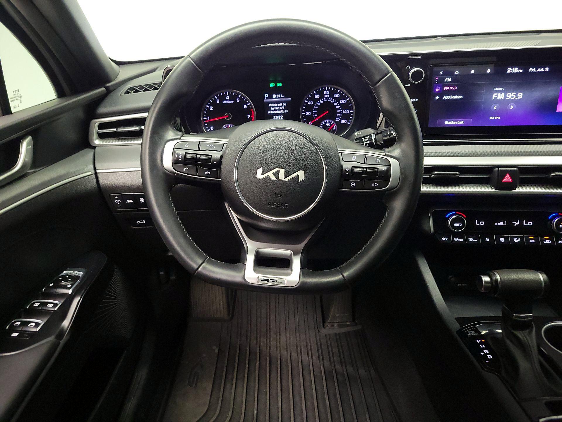 Thumbnail: 2023 Kia K5 - 10