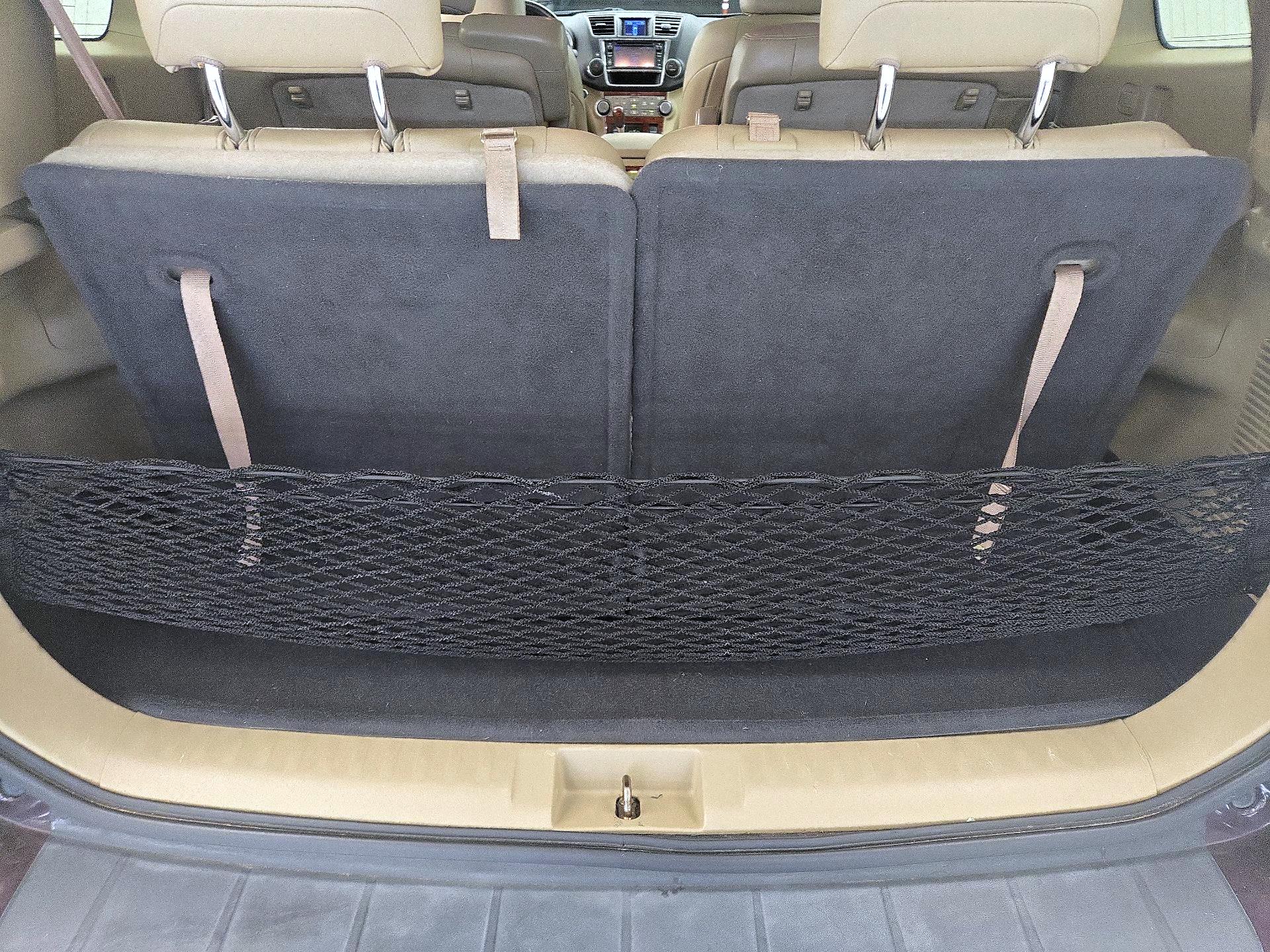 Thumbnail: 2013 Toyota Highlander - 20