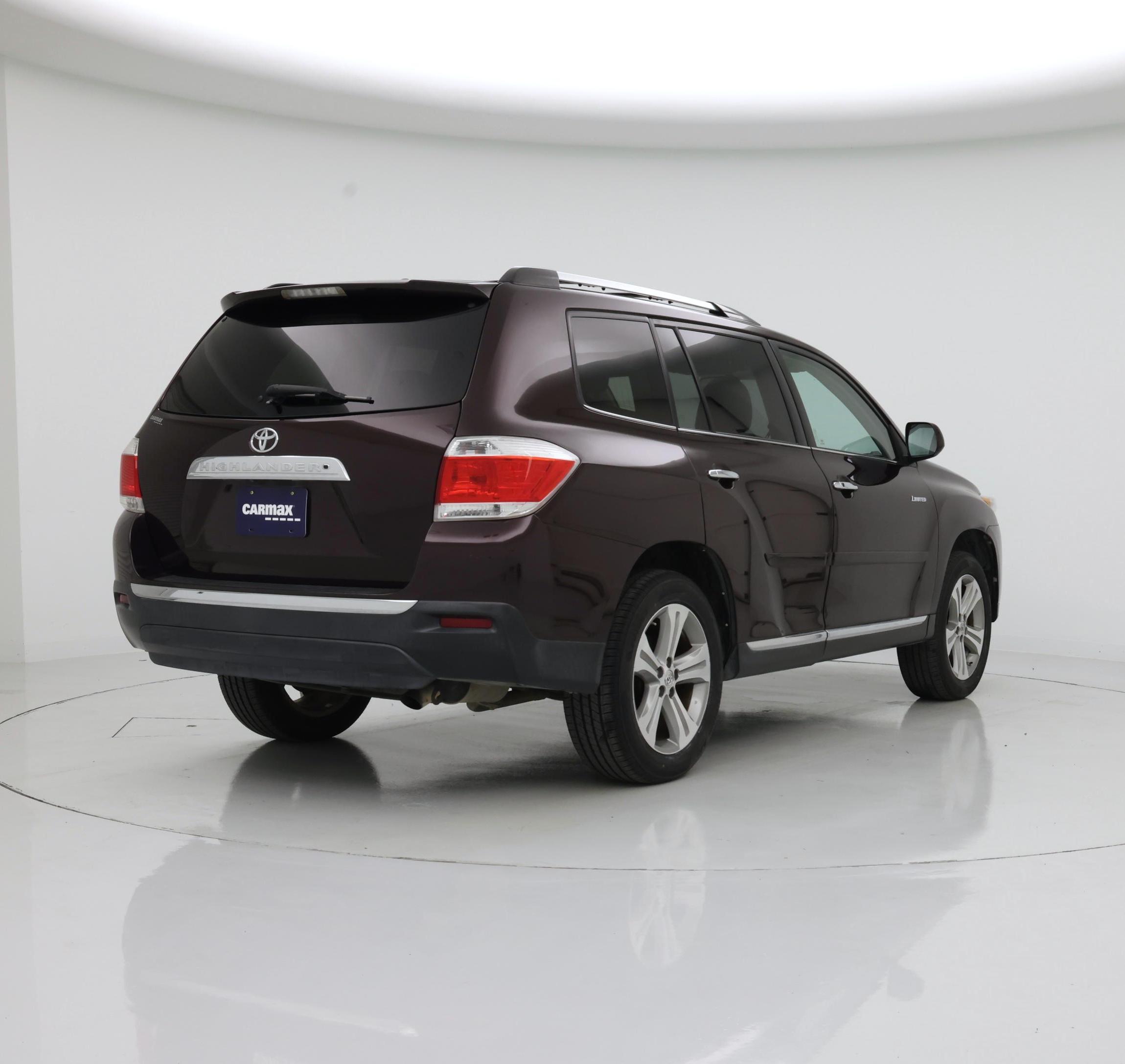 Thumbnail: 2013 Toyota Highlander - 8