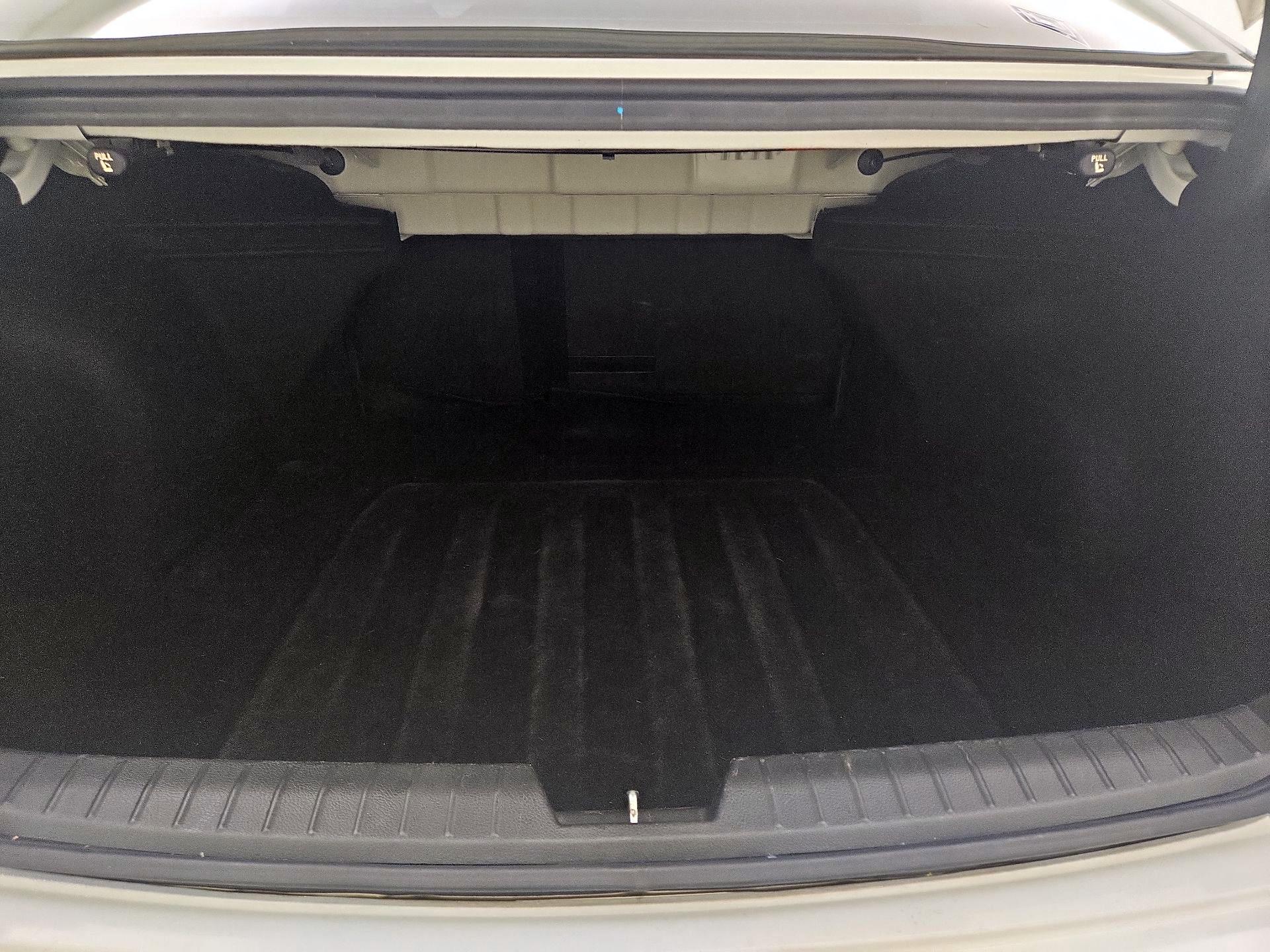 Thumbnail: 2014 Kia Optima - 20