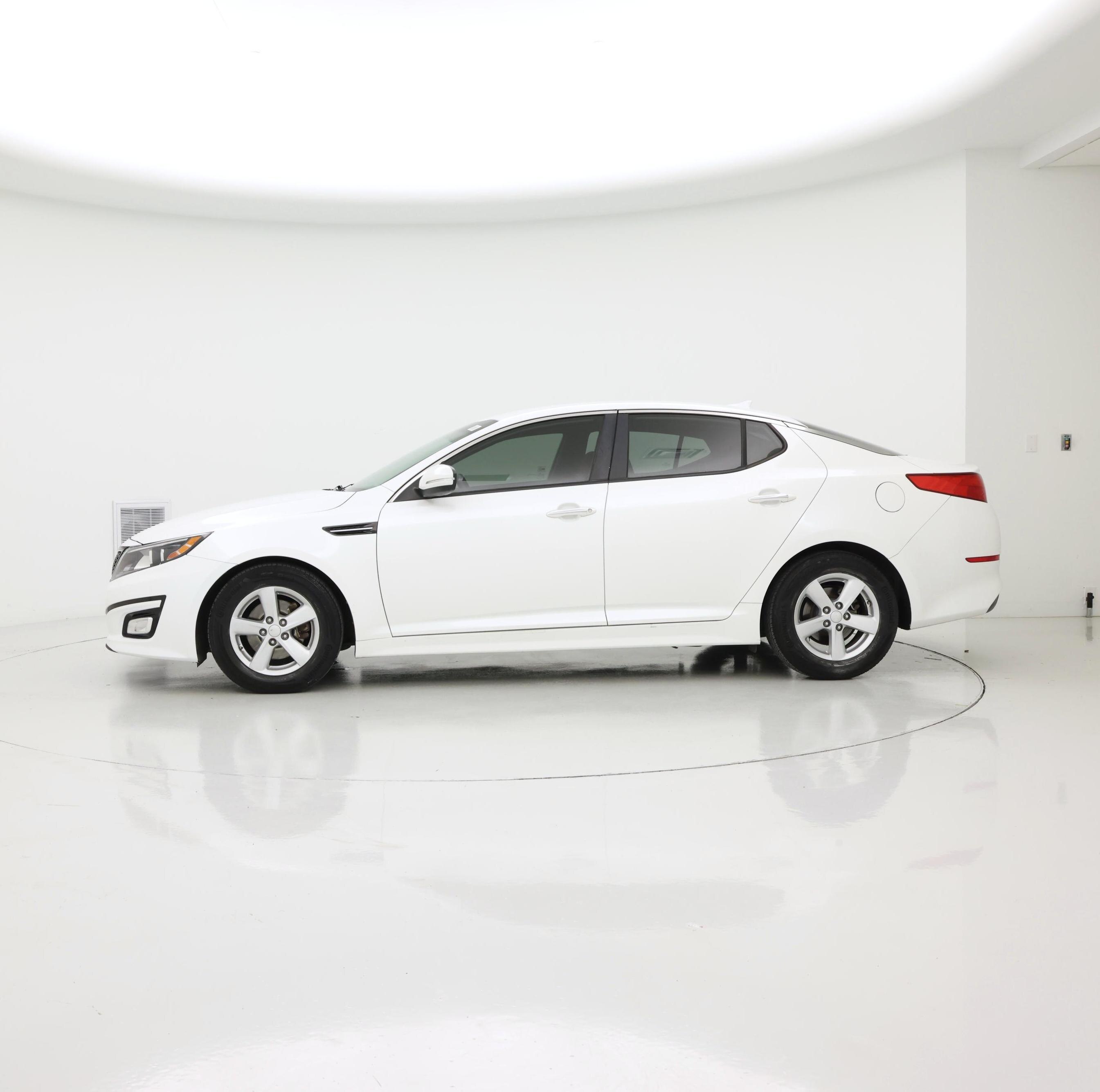 Thumbnail: 2014 Kia Optima - 3