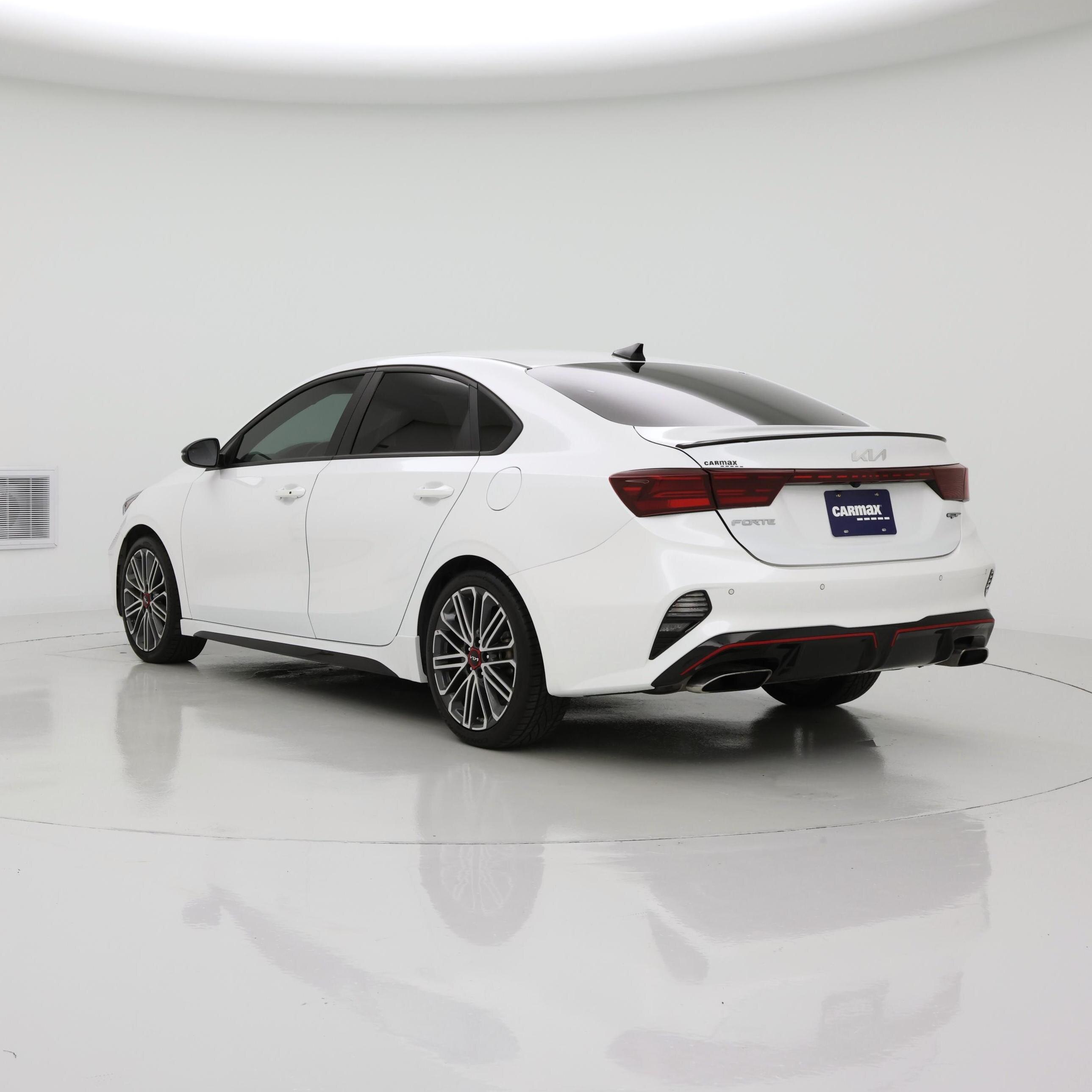 Thumbnail: 2022 Kia Forte - 2
