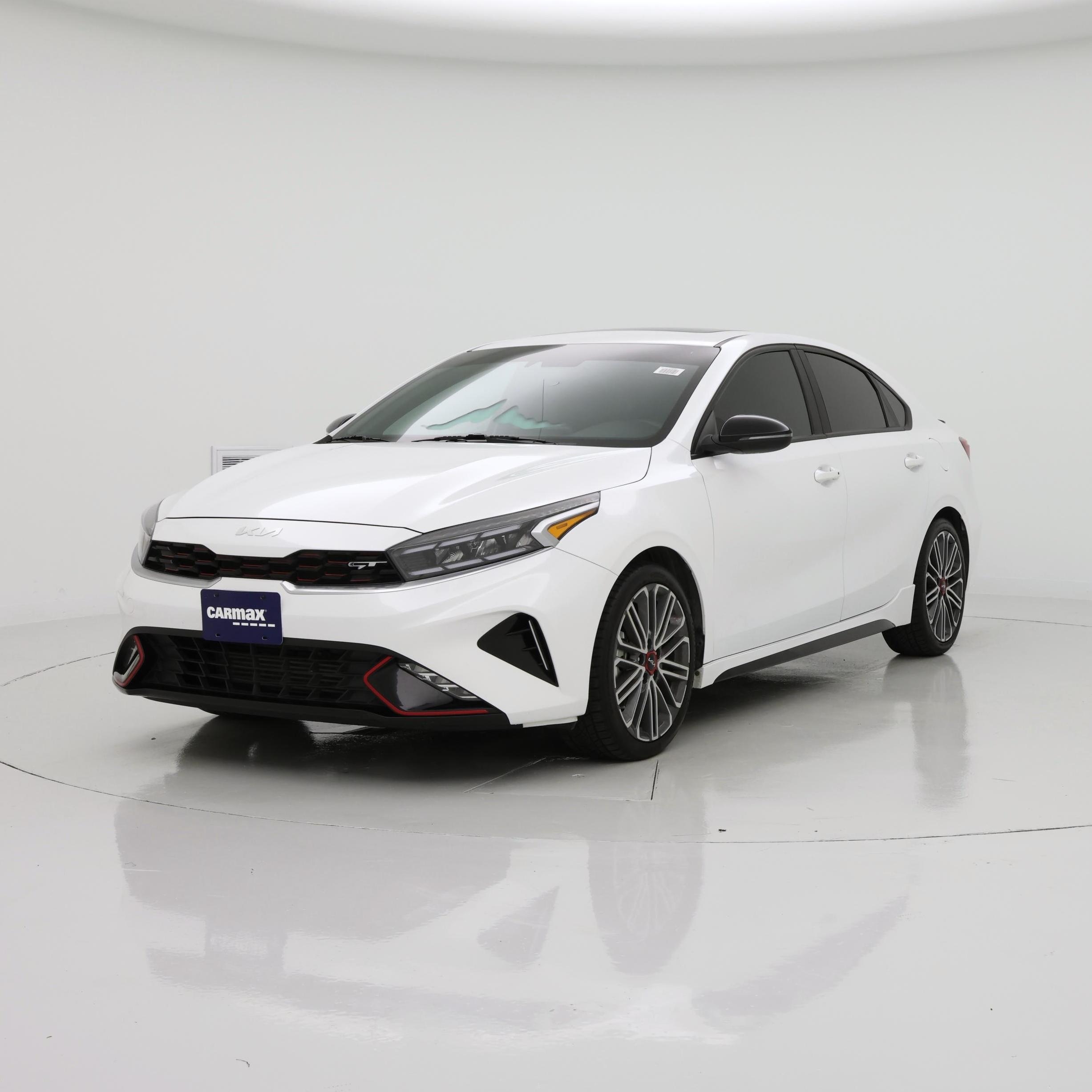 Thumbnail: 2022 Kia Forte - 4