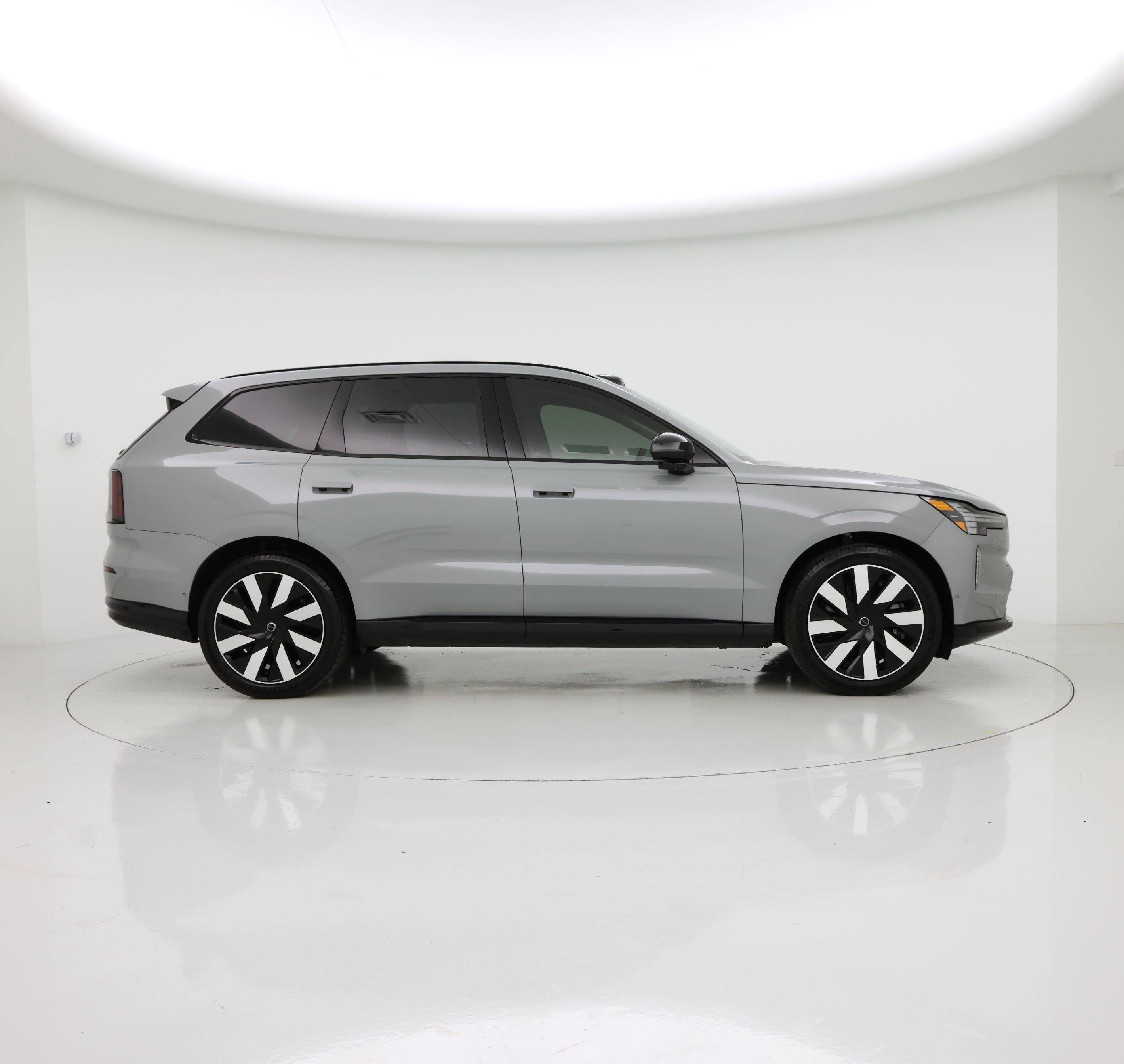 Thumbnail: 2025 Volvo EX90 - 7