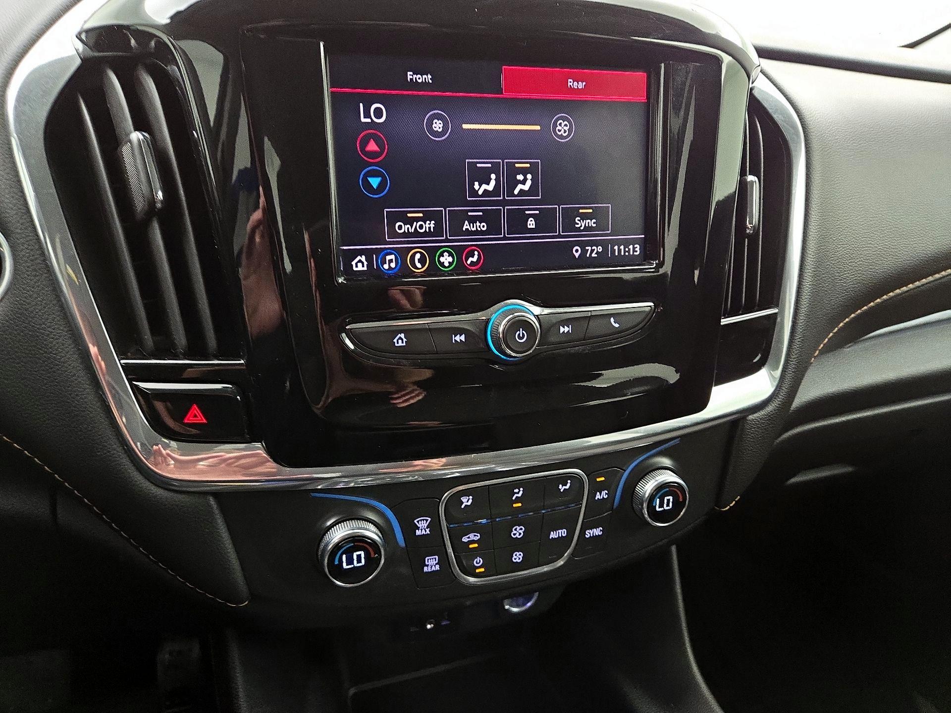 Thumbnail: 2020 Chevrolet Traverse - 17