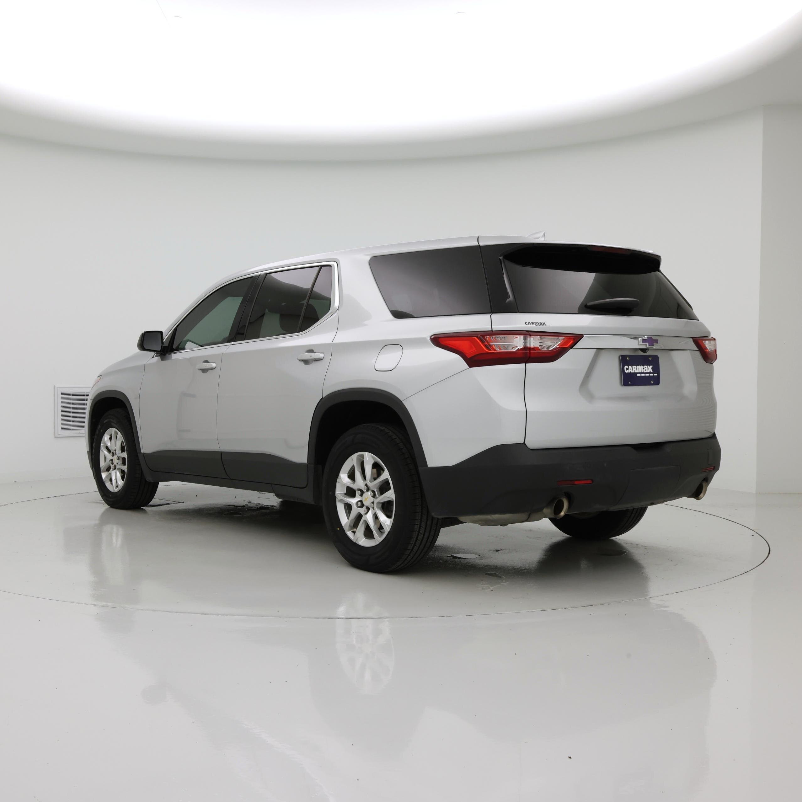 Thumbnail: 2020 Chevrolet Traverse - 2