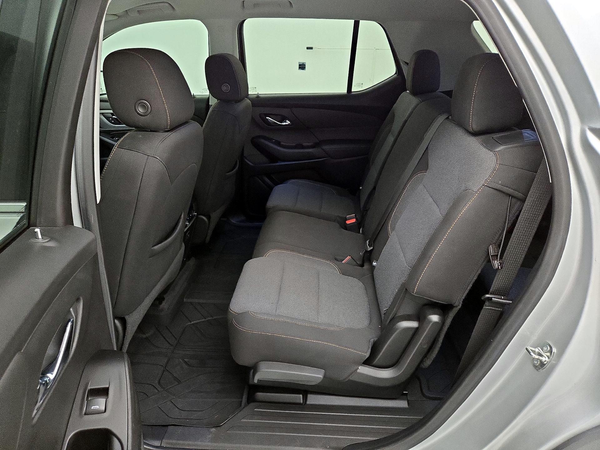 Thumbnail: 2020 Chevrolet Traverse - 20