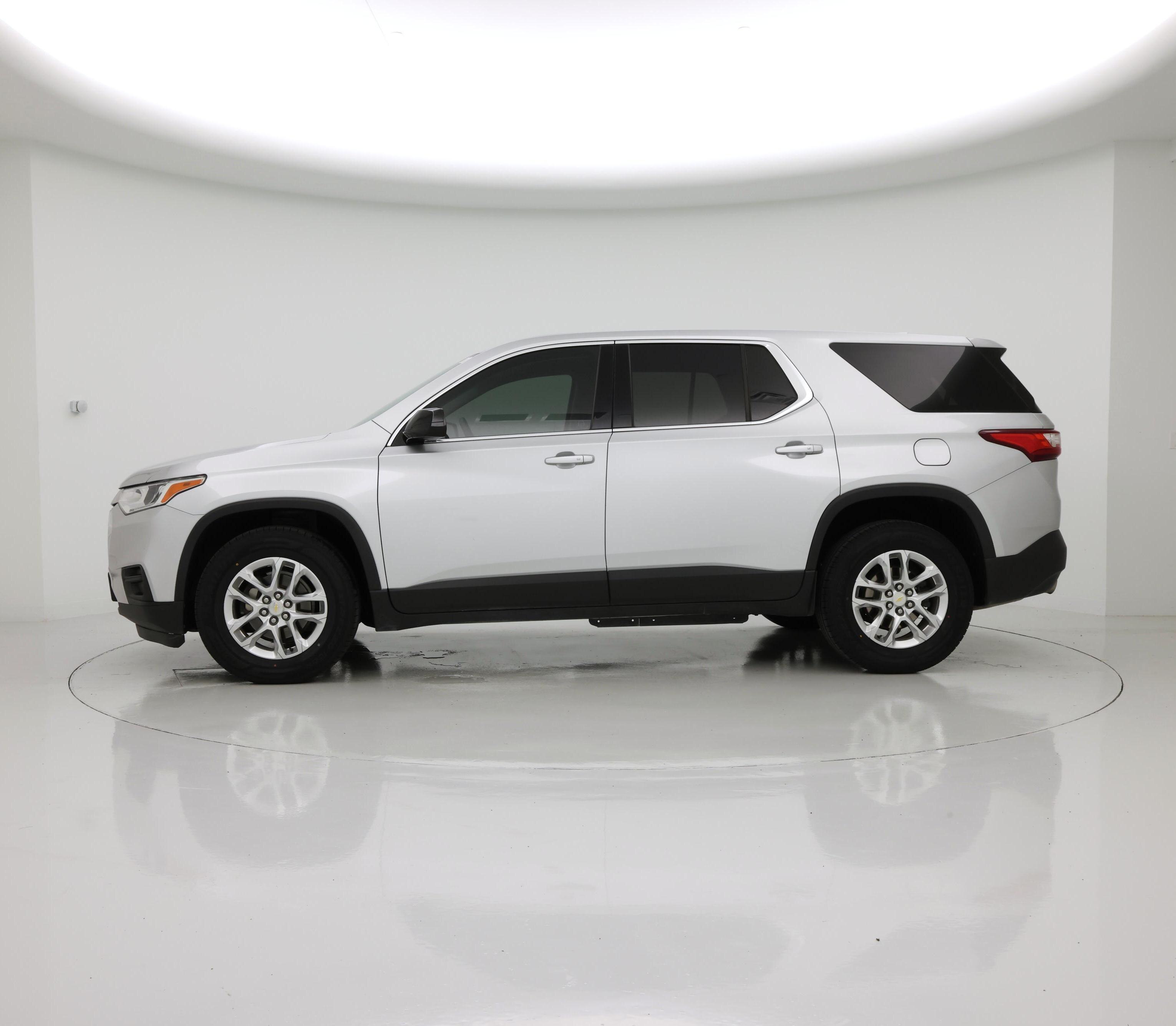 Thumbnail: 2020 Chevrolet Traverse - 3