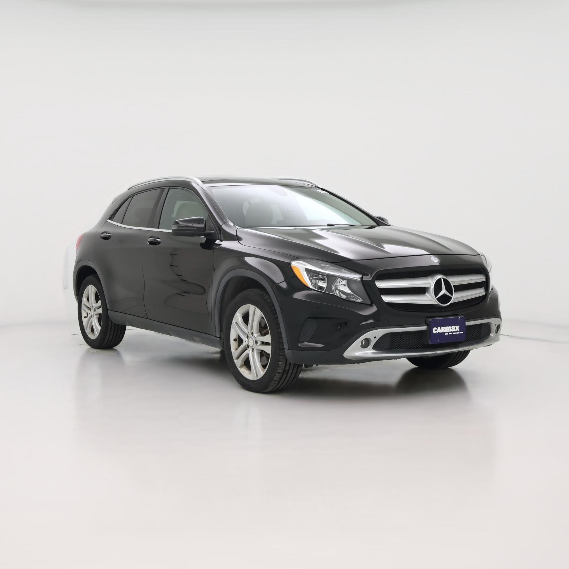 Thumbnail: 2017 Mercedes-Benz GLA - 1