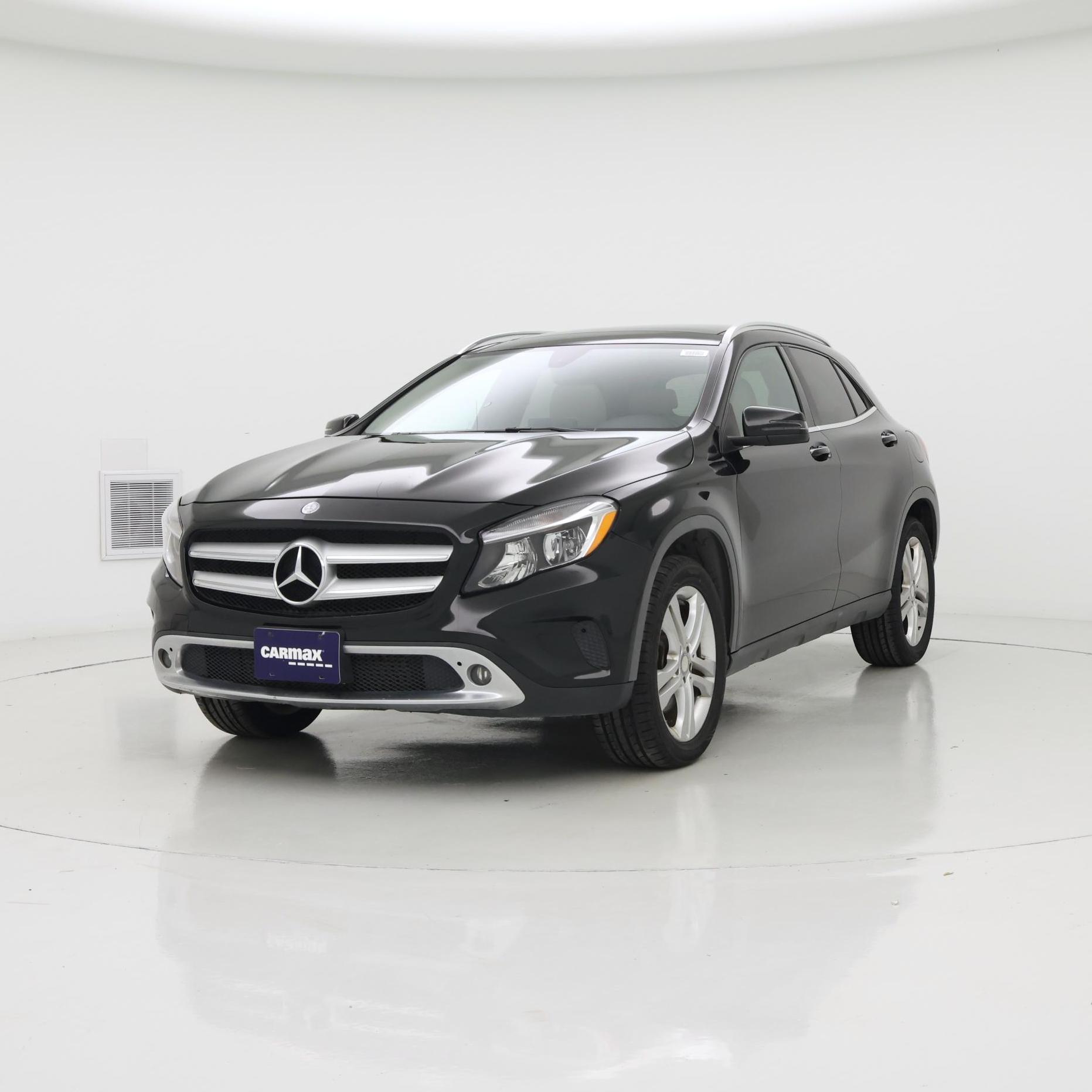 Thumbnail: 2017 Mercedes-Benz GLA - 4