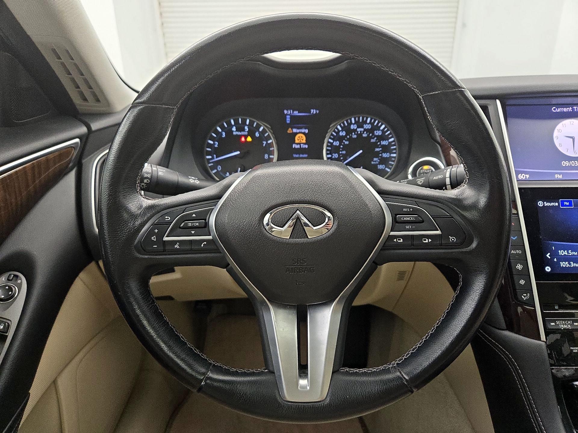 Thumbnail: 2019 INFINITI Q50 - 10