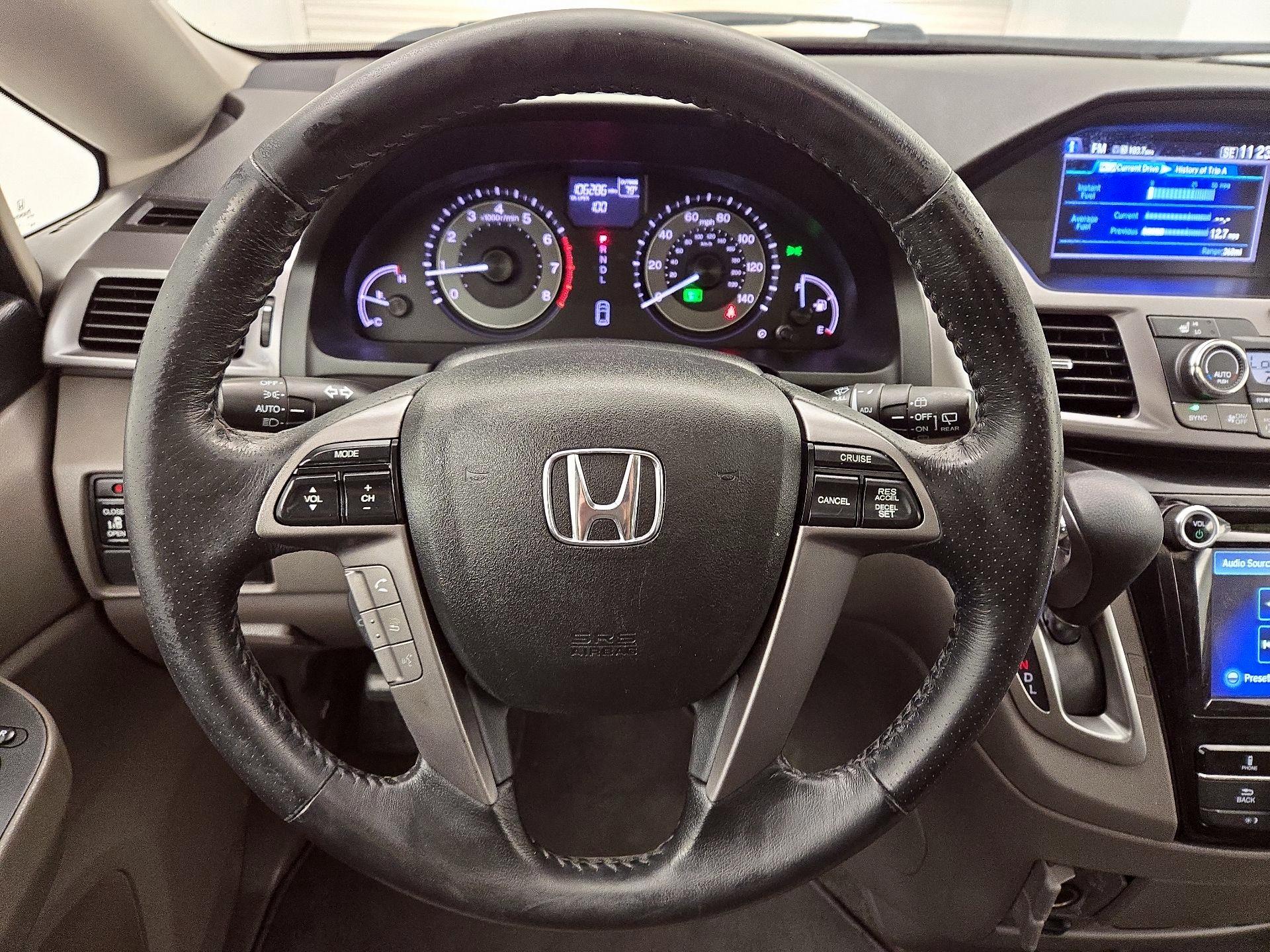 Thumbnail: 2014 Honda Odyssey - 10