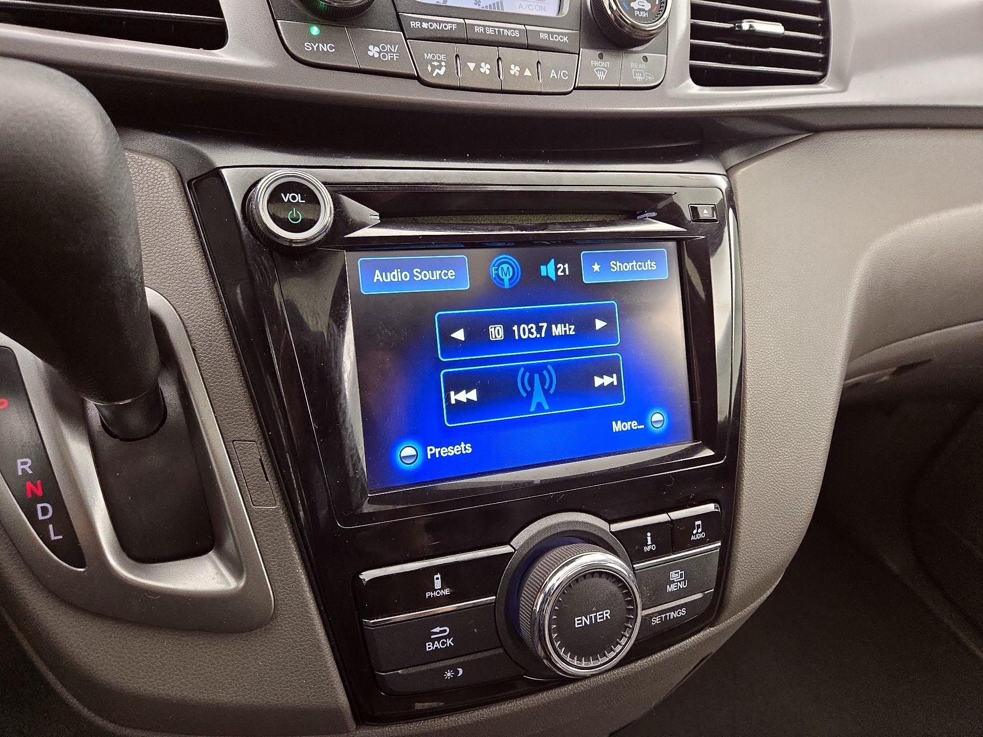 Thumbnail: 2014 Honda Odyssey - 15