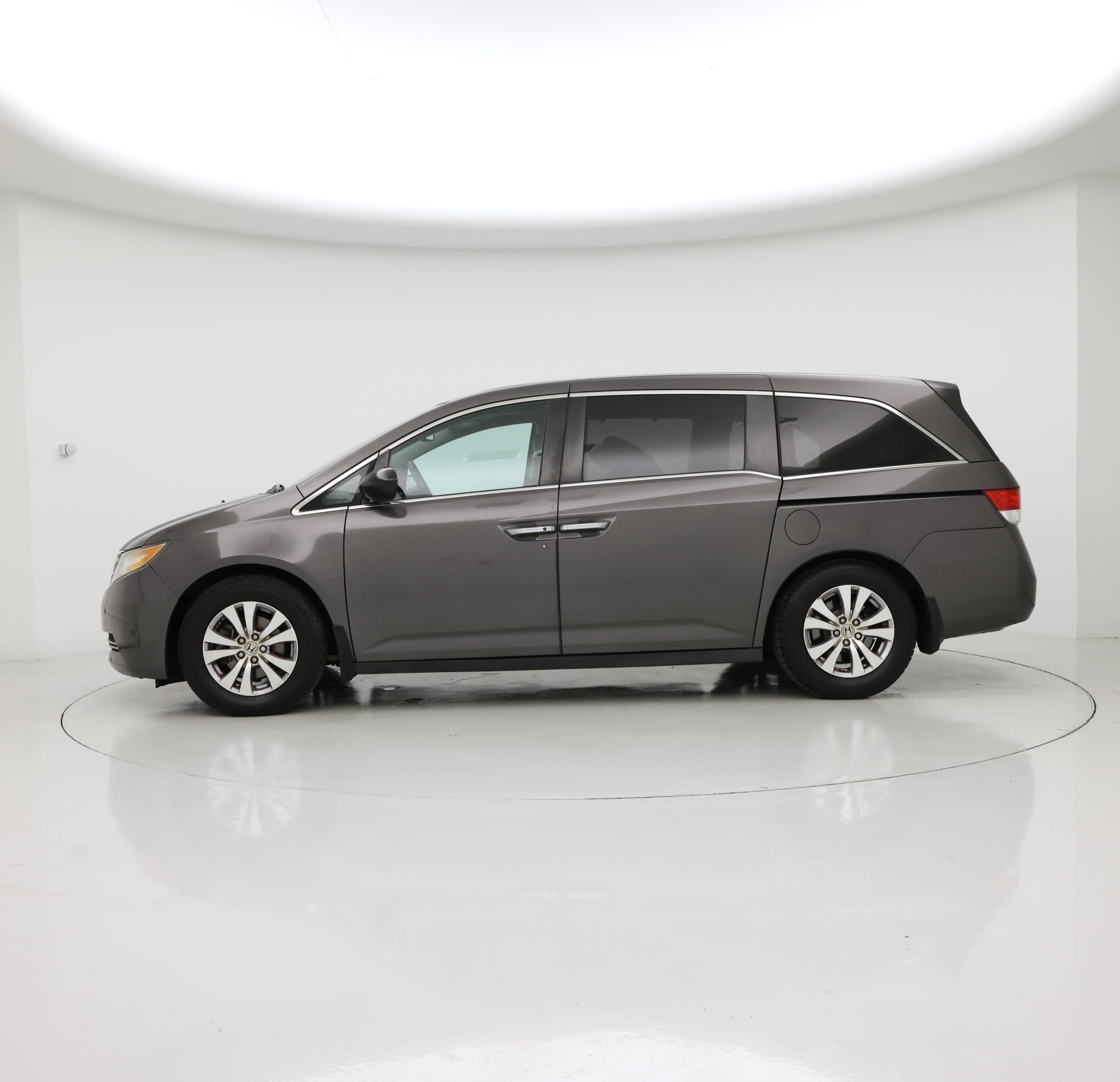 Thumbnail: 2014 Honda Odyssey - 3