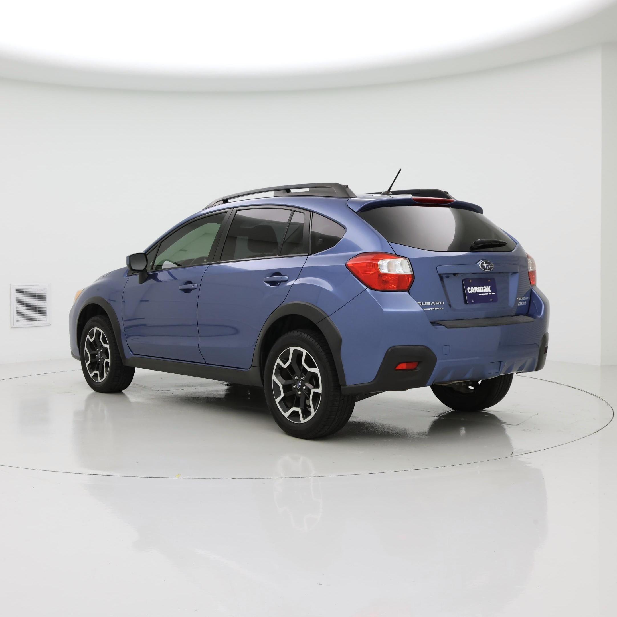 Thumbnail: 2017 Subaru Crosstrek - 2