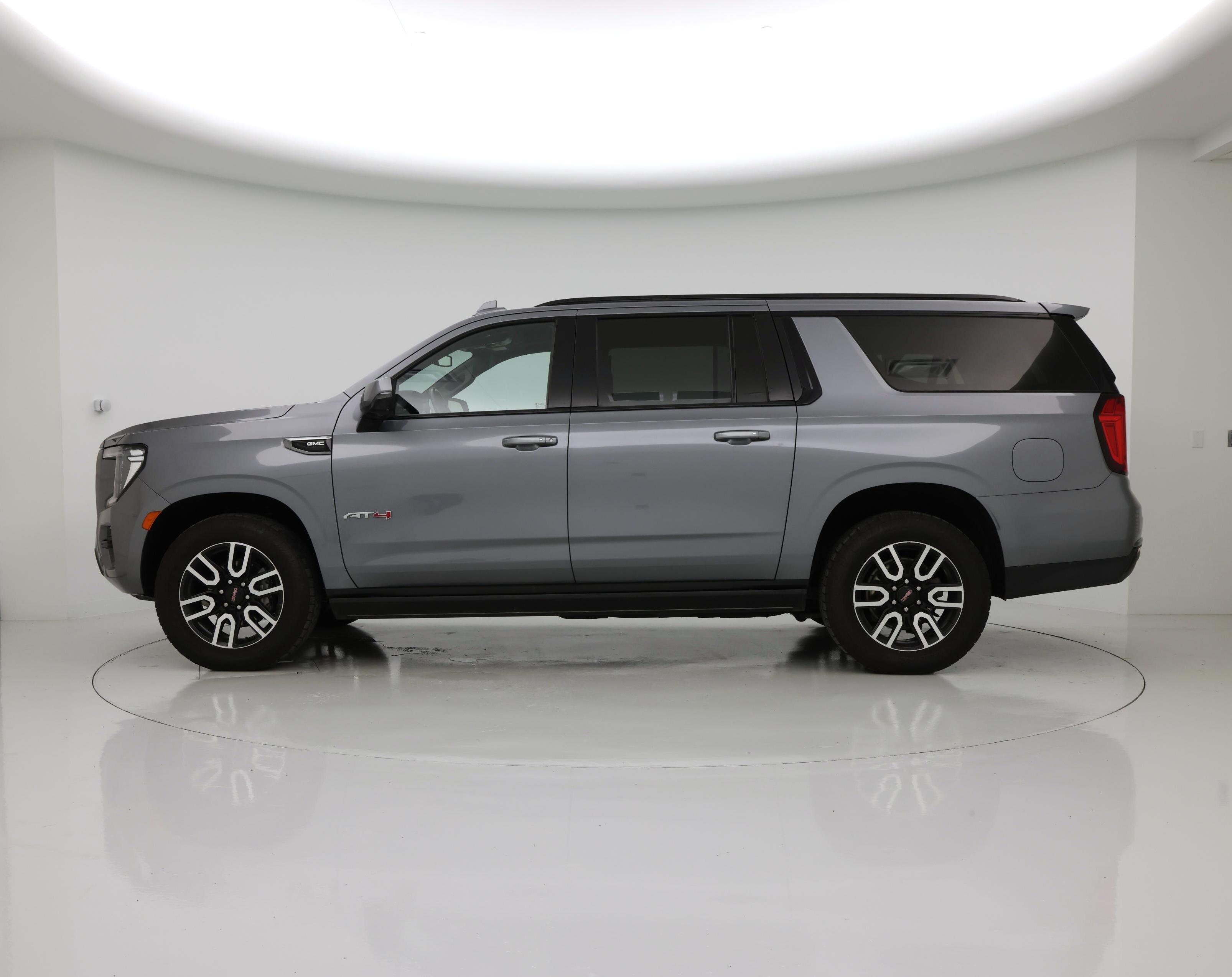 Thumbnail: 2021 GMC Yukon XL - 3