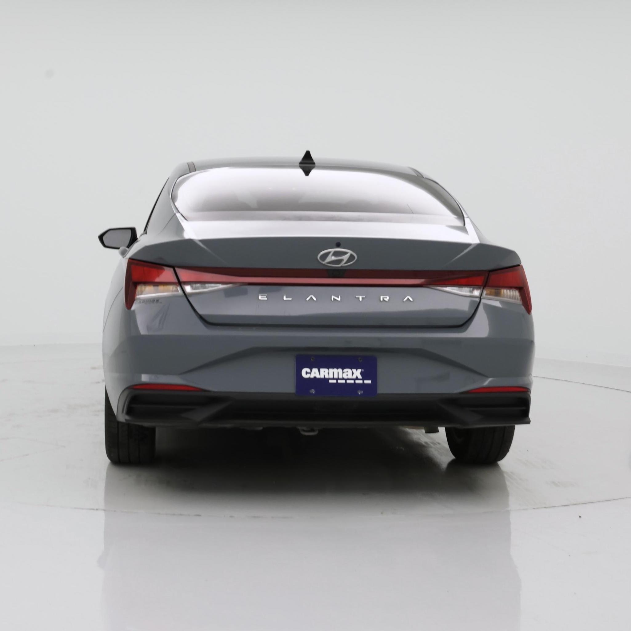 Thumbnail: 2022 Hyundai Elantra - 6