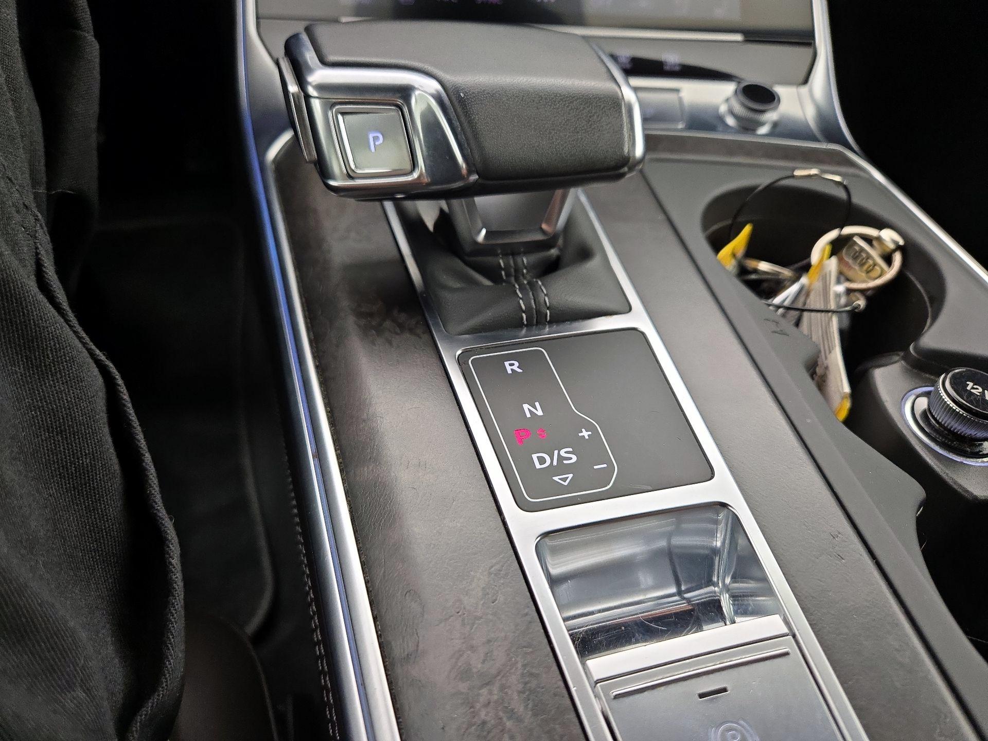 Thumbnail: 2019 Audi A6 - 18