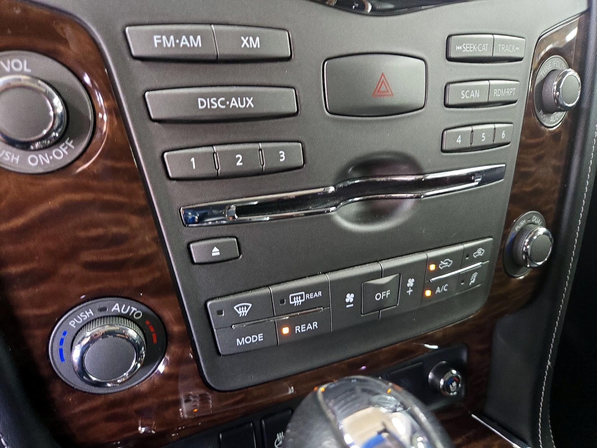 Thumbnail: 2017 Nissan Armada - 17