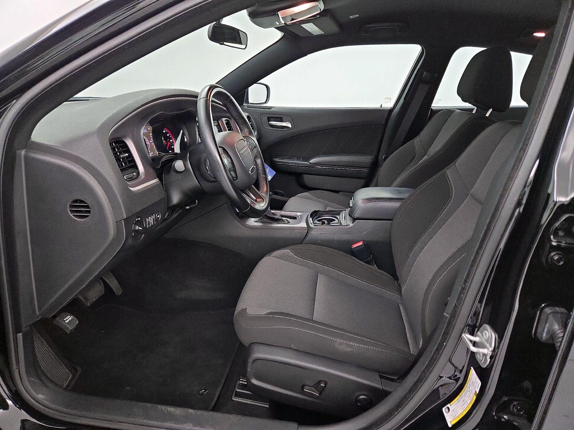 Thumbnail: 2022 Dodge Charger - 11