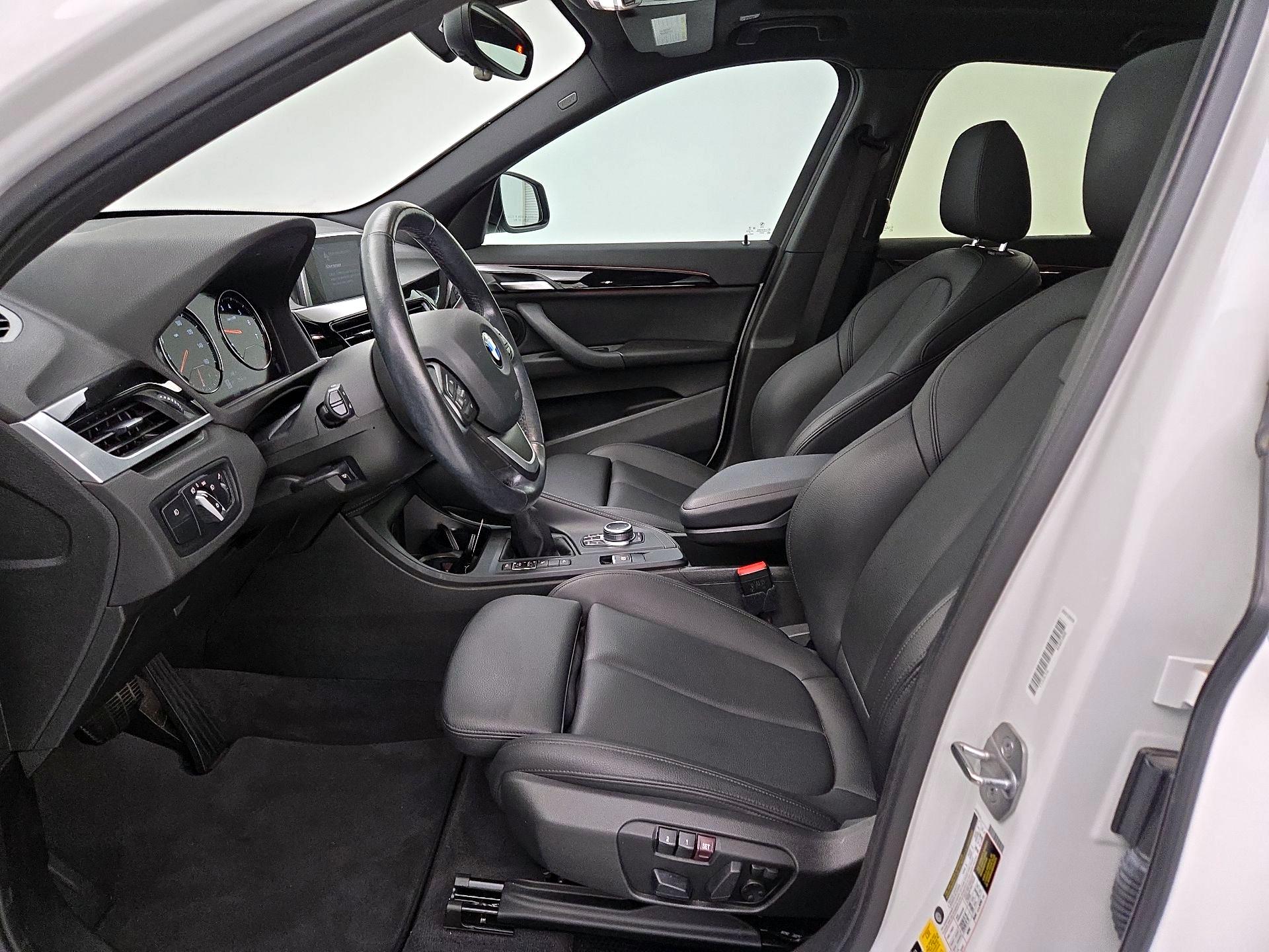Thumbnail: 2019 BMW X1 - 11