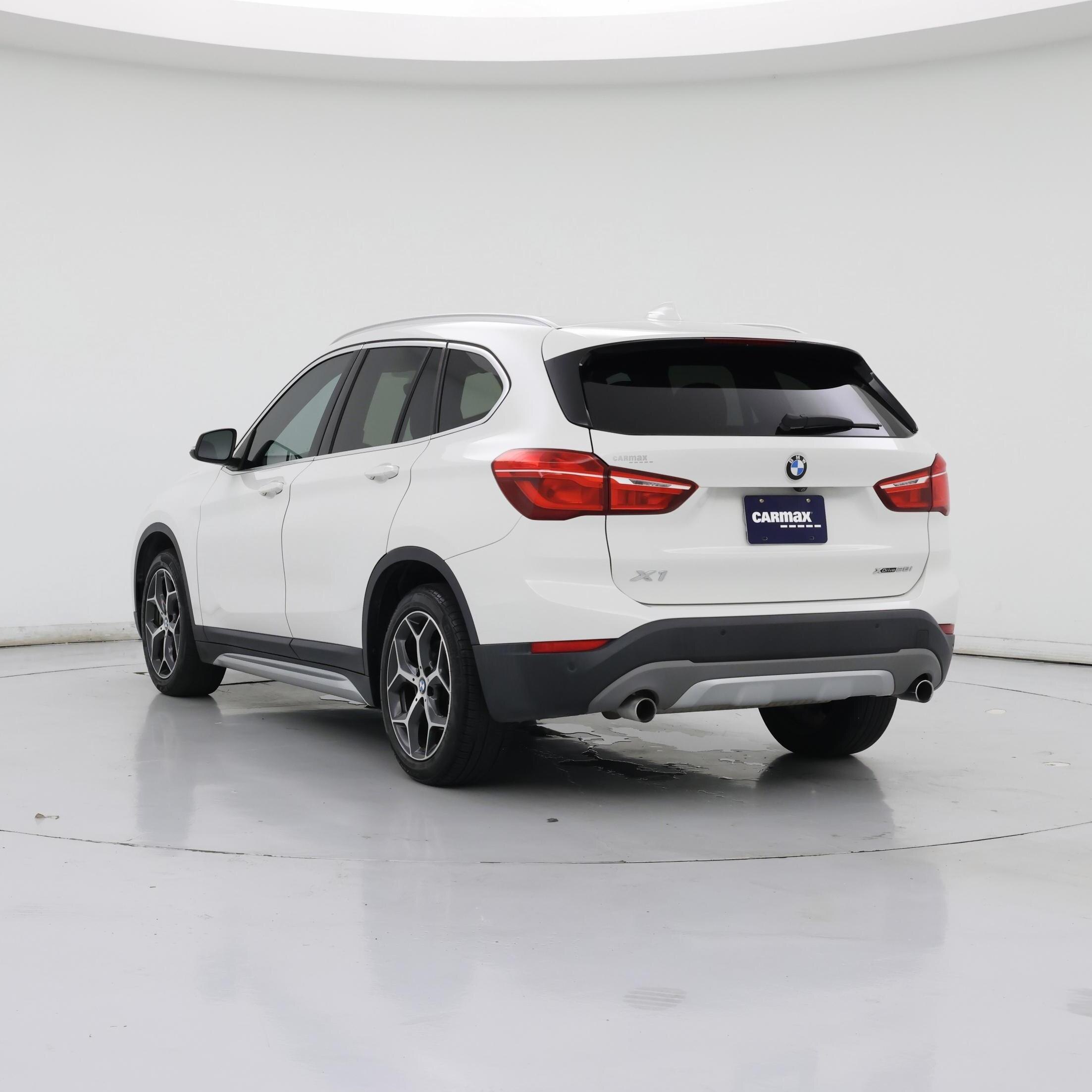 Thumbnail: 2019 BMW X1 - 2