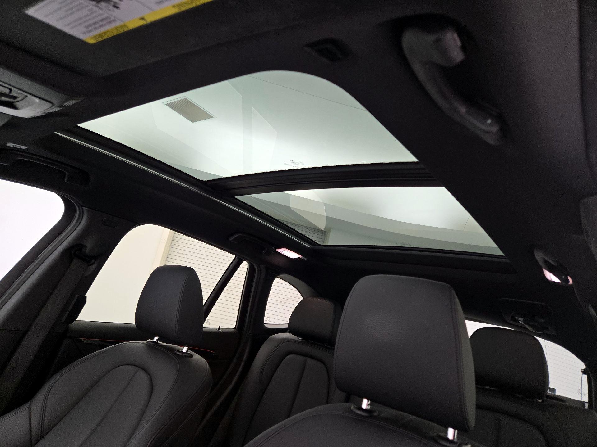 Thumbnail: 2019 BMW X1 - 20