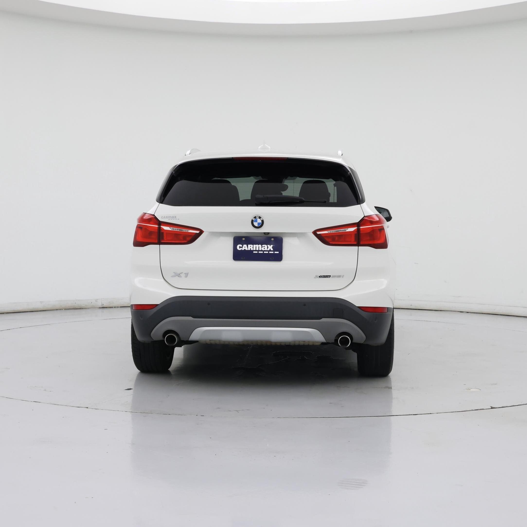 Thumbnail: 2019 BMW X1 - 6