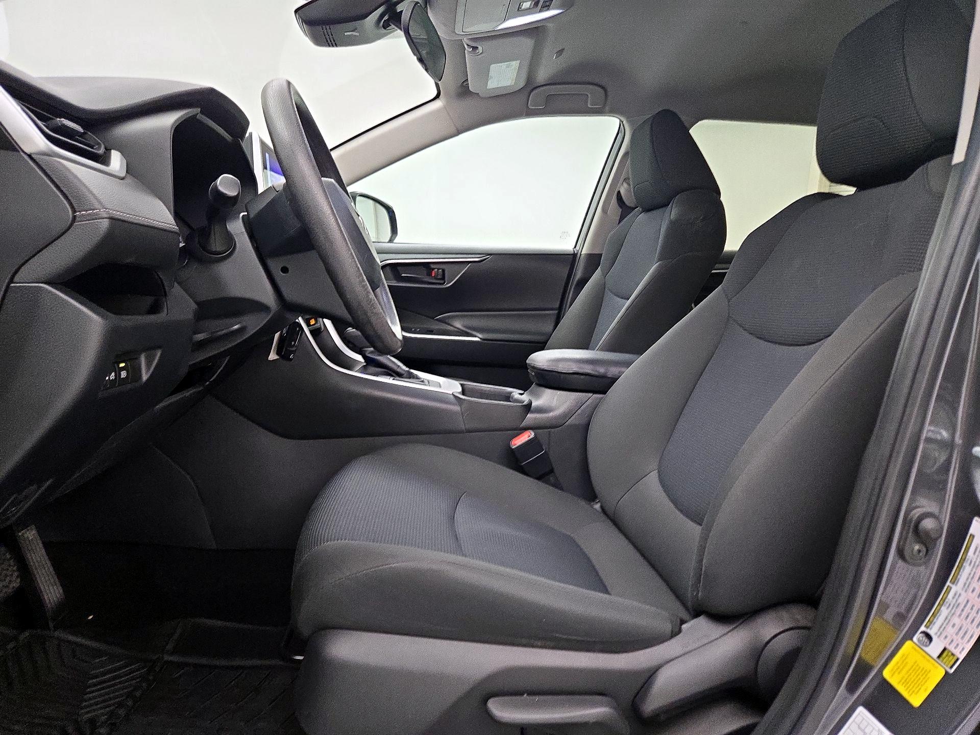 Thumbnail: 2023 Toyota RAV4 - 11