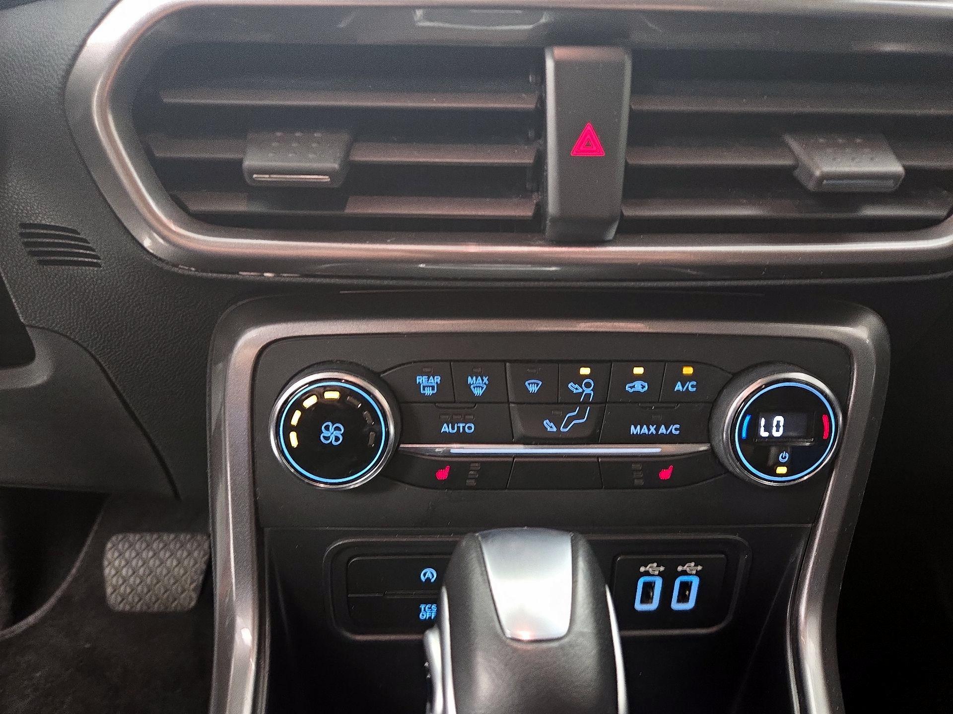 Thumbnail: 2019 Ford EcoSport - 14