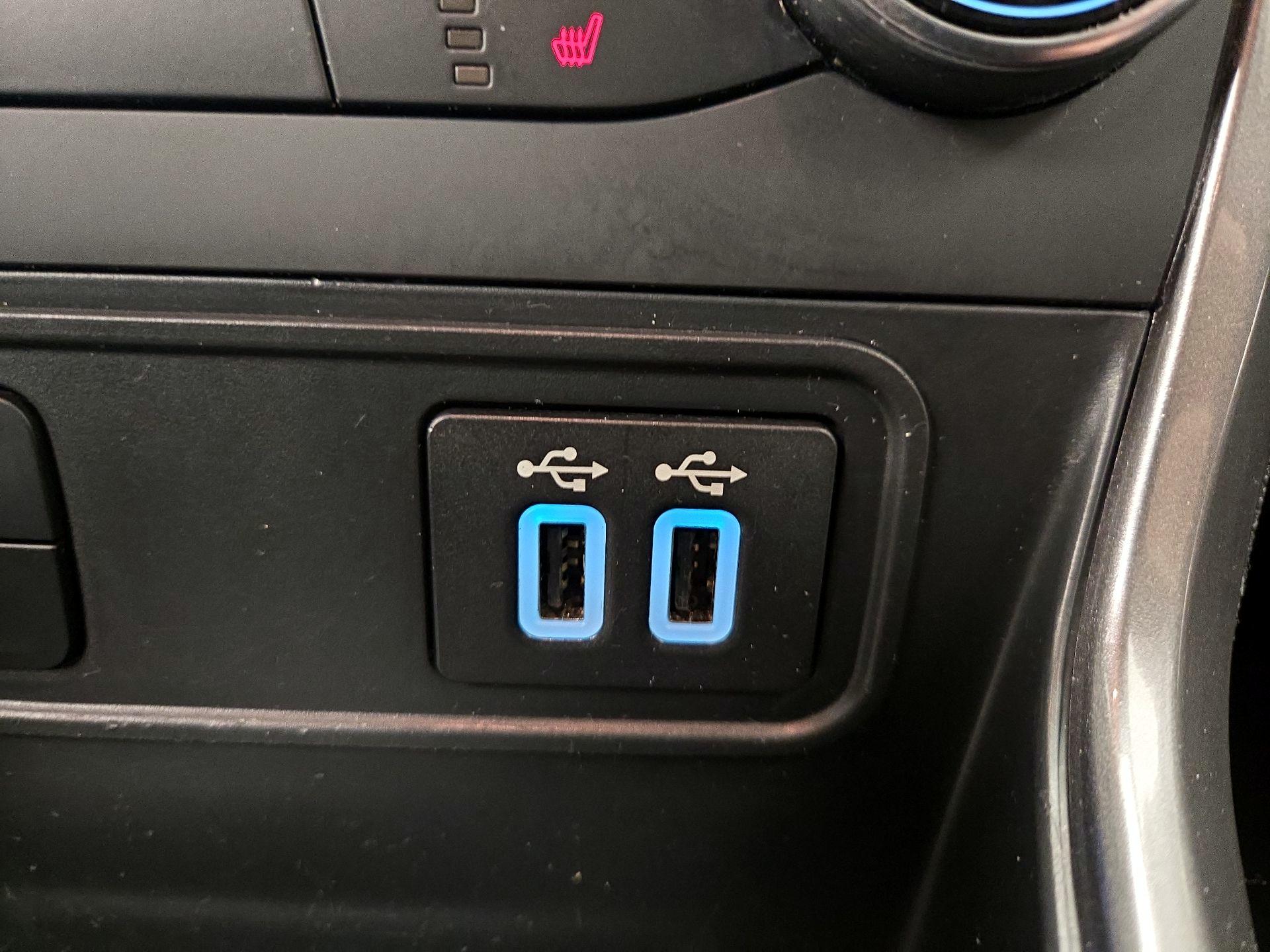 Thumbnail: 2019 Ford EcoSport - 16
